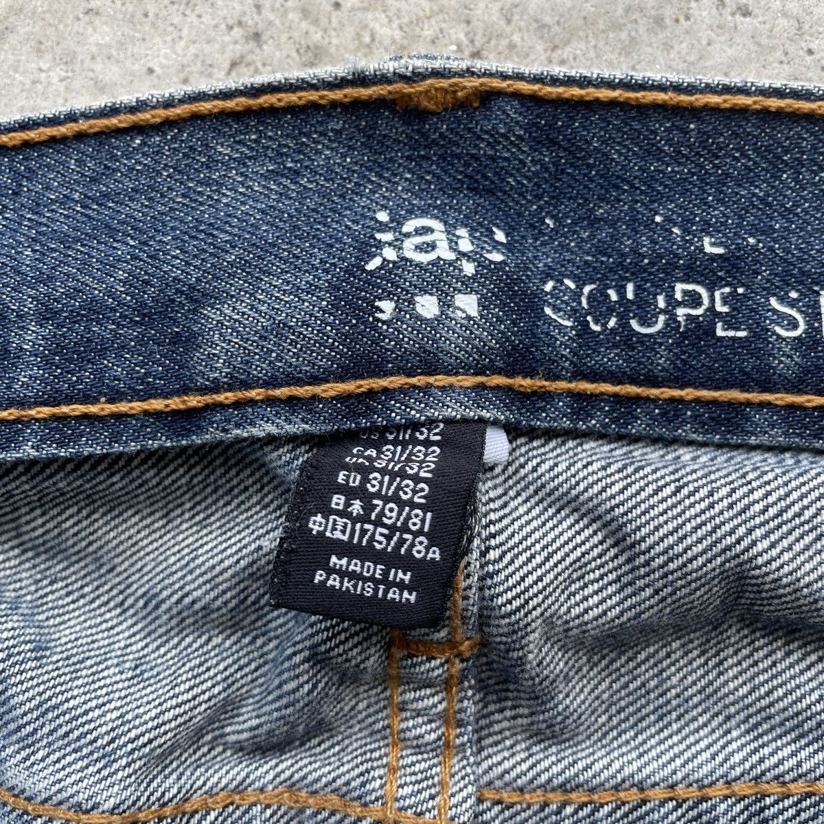 Gap Vintage Gap Distressed Denim Jeans Pants Ripped W32x31.5 Size US 32 / EU 48 - 7 Thumbnail