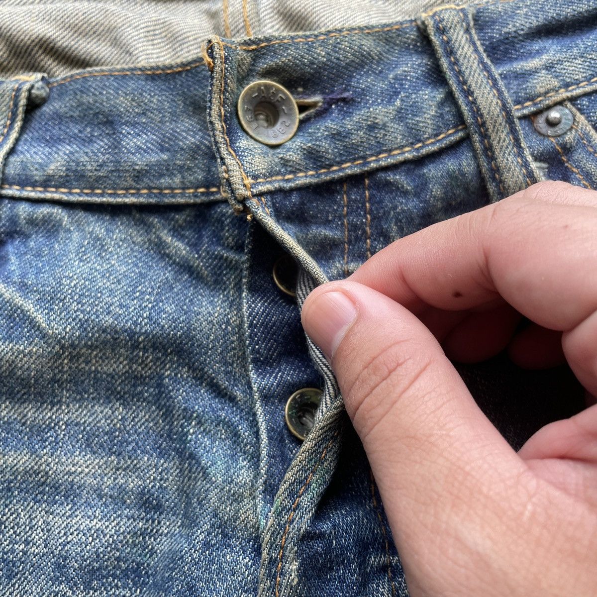 Abercrombie & Fitch Vintage Abercrombie & Fitch Distressed Denim Jeans Pants Size US 37 - 6 Thumbnail
