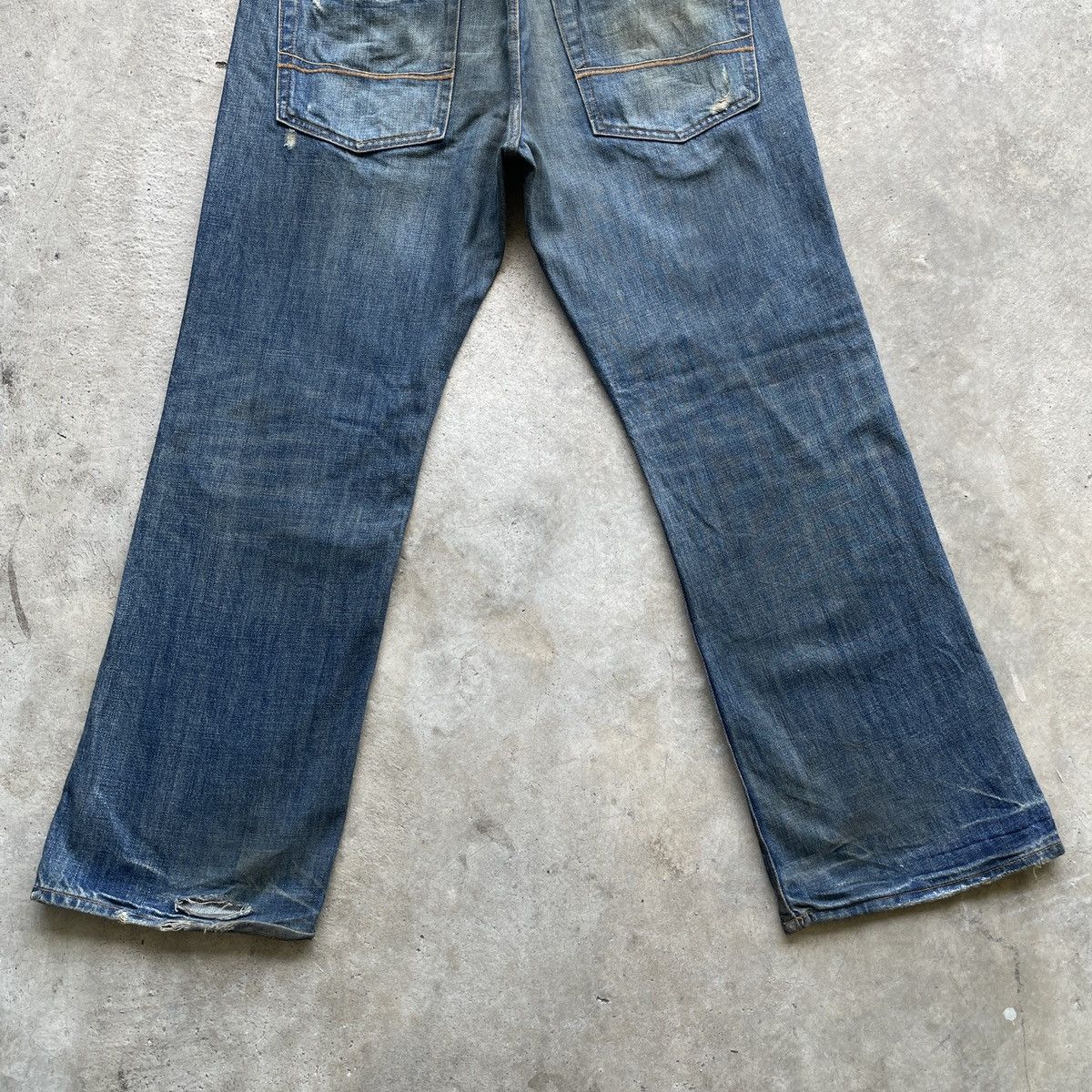 Abercrombie & Fitch Vintage Abercrombie & Fitch Distressed Denim Jeans Pants Size US 37 - 13 Thumbnail