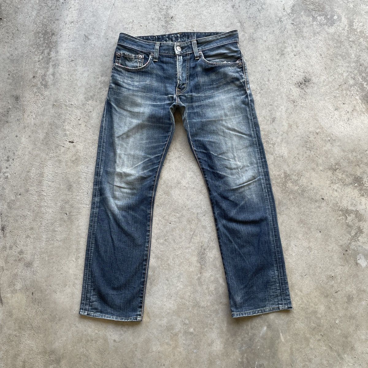 Japanese Brand Vintage Japanese Faded Denim Jeans Pants W34x29 Size US 34 / EU 50 - 1 Thumbnail