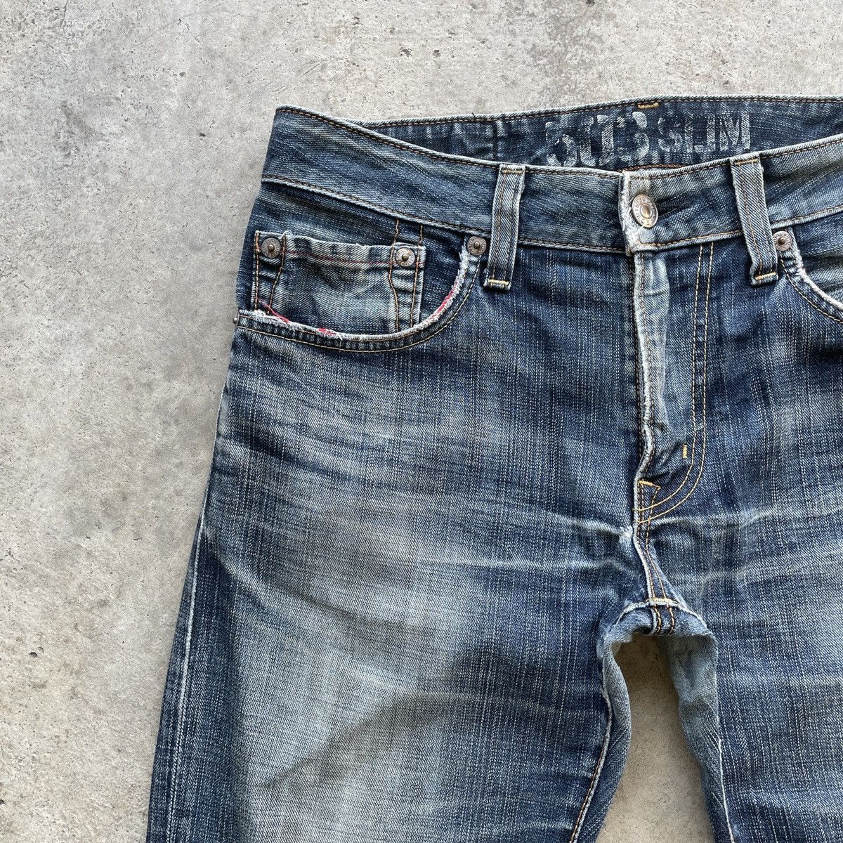 Japanese Brand Vintage Japanese Faded Denim Jeans Pants W34x29 Size US 34 / EU 50 - 3 Thumbnail