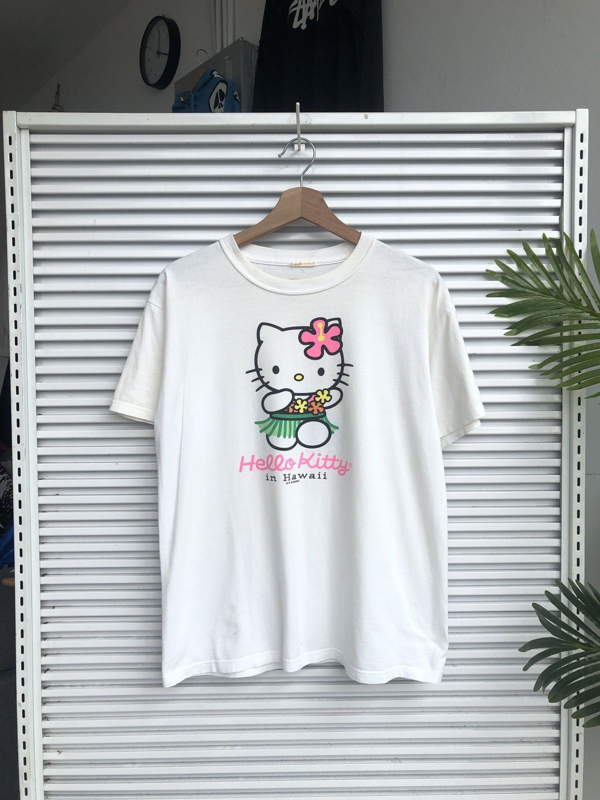 Cartoon Network Vintage Hello Kitty Tees / Baby Anime Milo Evangelion Size US M / EU 48-50 / 2 - 1 Thumbnail