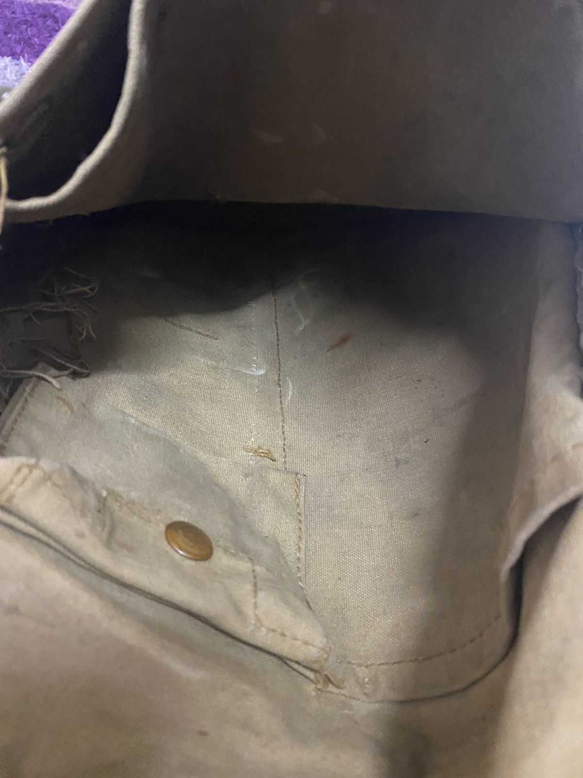 Vintage 🔥1942 British United WWII Gas Mask Bag Super Rare Collector Size ONE SIZE - 11 Thumbnail