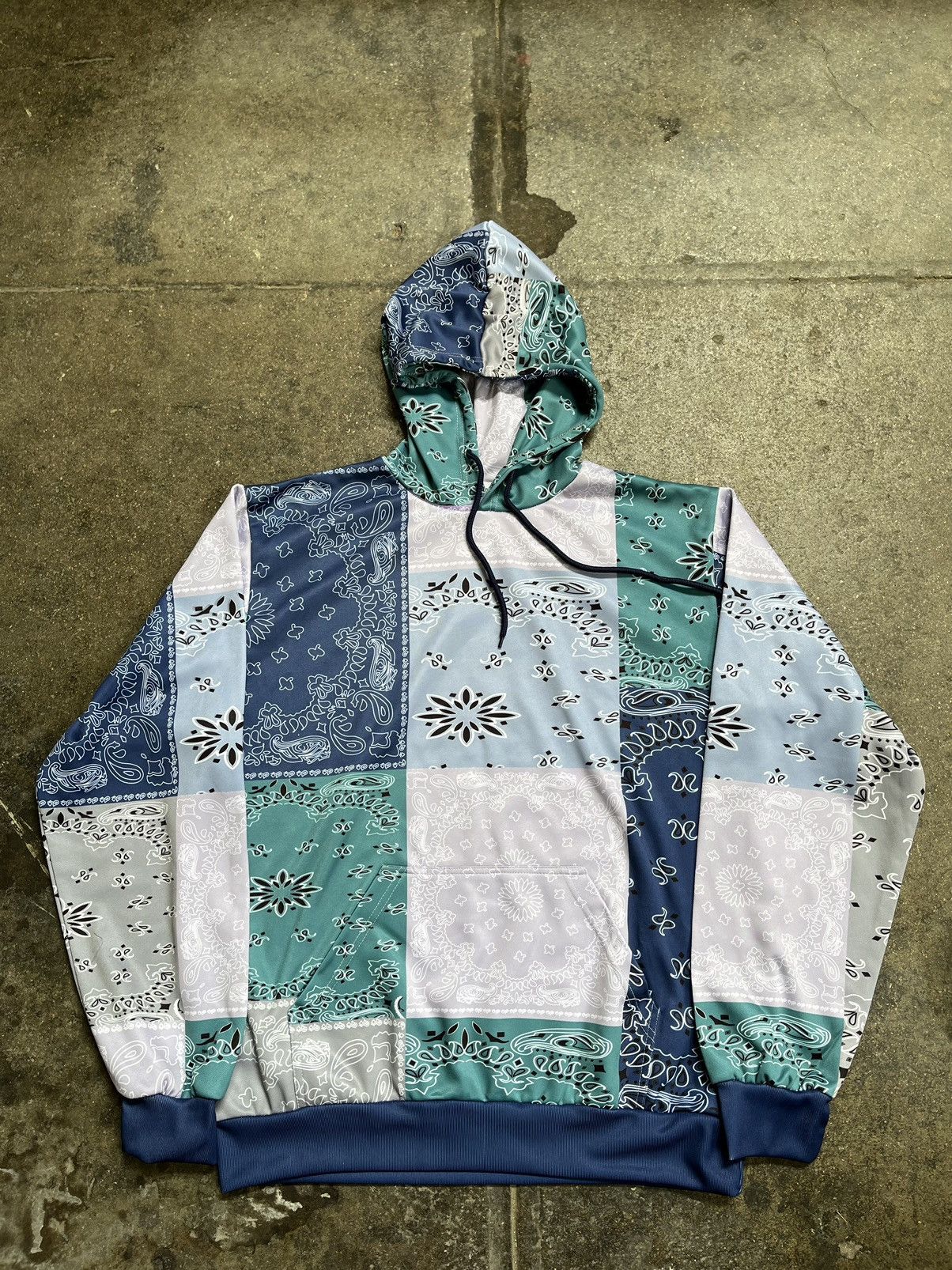 Vintage Patchwork Hoodie Size US XL / EU 56 / 4 - 1 Thumbnail
