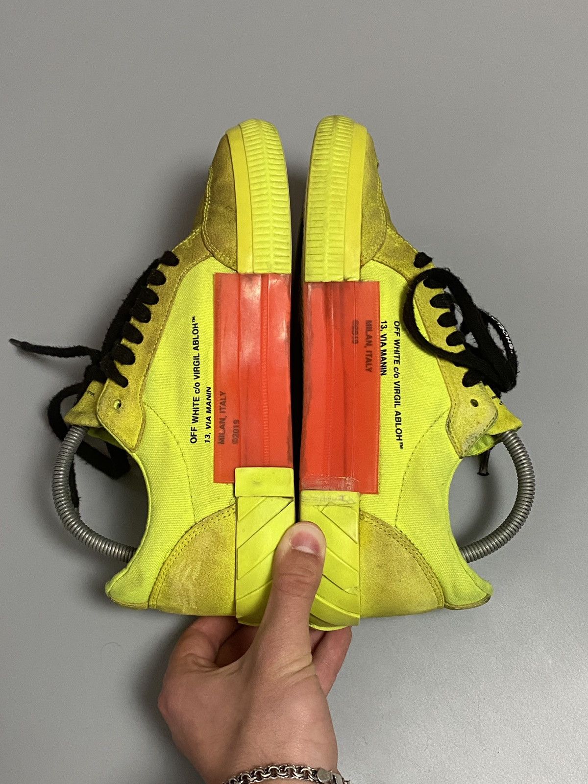 Off-White Off-White 2013 vulcanized Virgil Abloh arrows shoes 42 Size US 9 / EU 42 - 8 Thumbnail