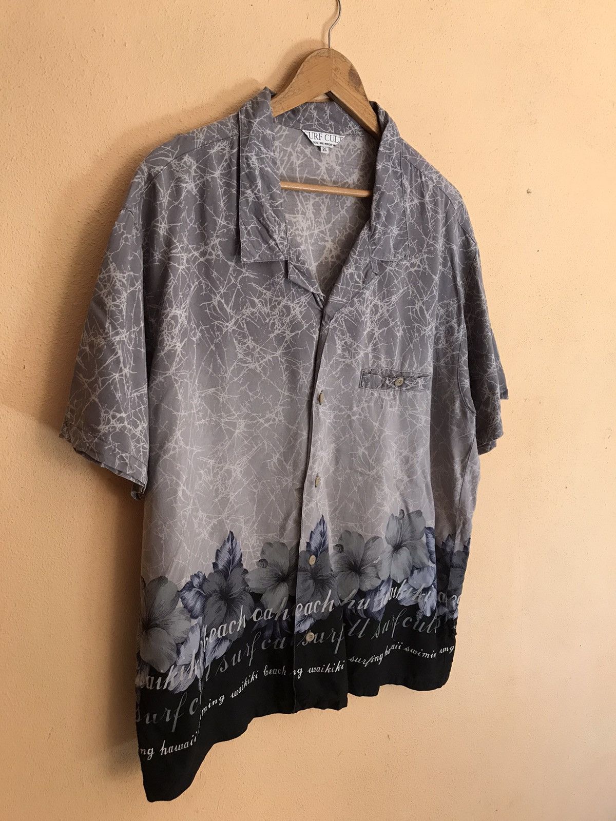 Japanese Brand SURF CULT HAWAII WAIKIKI BUTTON UP Size US XL / EU 56 / 4 - 5 Thumbnail
