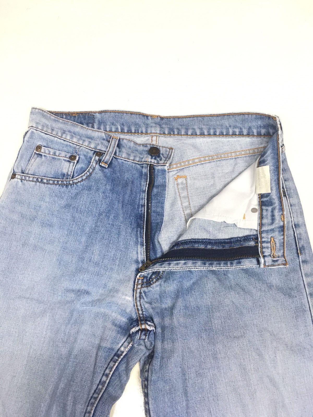 Levi's × Vintage Vintage 1994 Levi’s lot 508 blue wash distressed denim Size US 31 - 5 Thumbnail