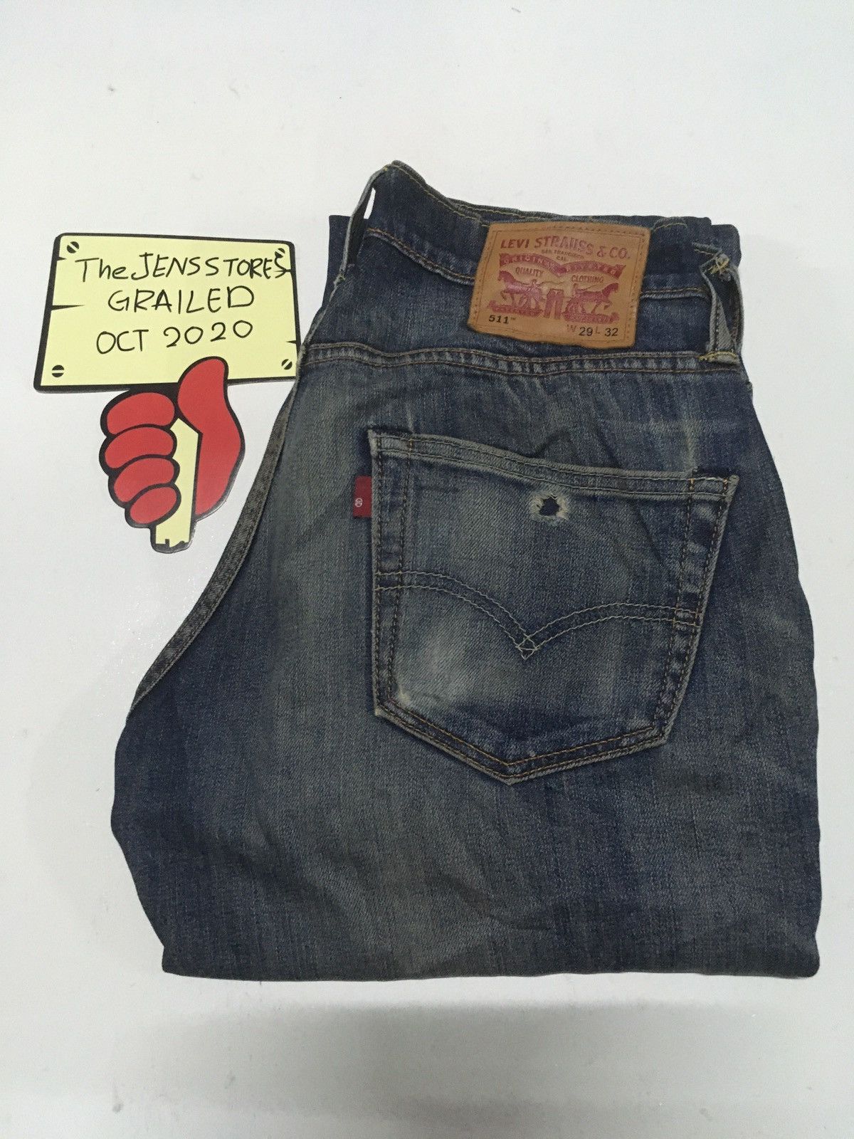 Levi's × Vintage Vintage Levi’s 502 distressed jeans Size US 32 / EU 48 - 1 Thumbnail