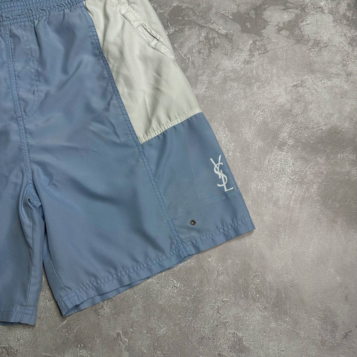 Yves Saint Laurent Vintage Yves Saint Lauren Shorts Big Logo YSL Summer Mens Size US 32 / EU 48 - 2 Thumbnail