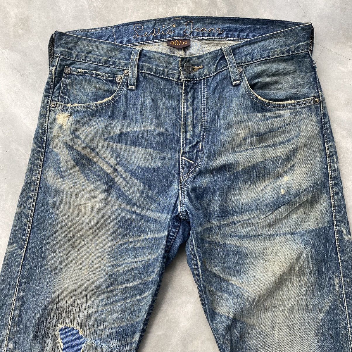 Levi's × Vintage Vintage Levis 202 distressed denim sun faded Size US 31 - 4 Thumbnail