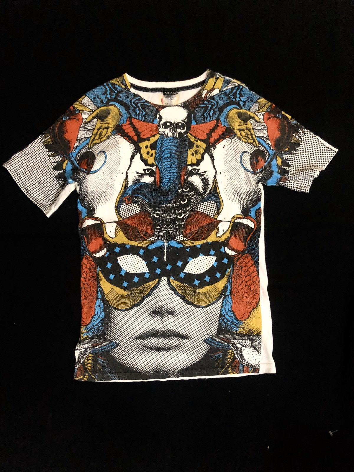 Volcom Rare design over print VOLCOM tee Size US M / EU 48-50 / 2 - 1 Thumbnail