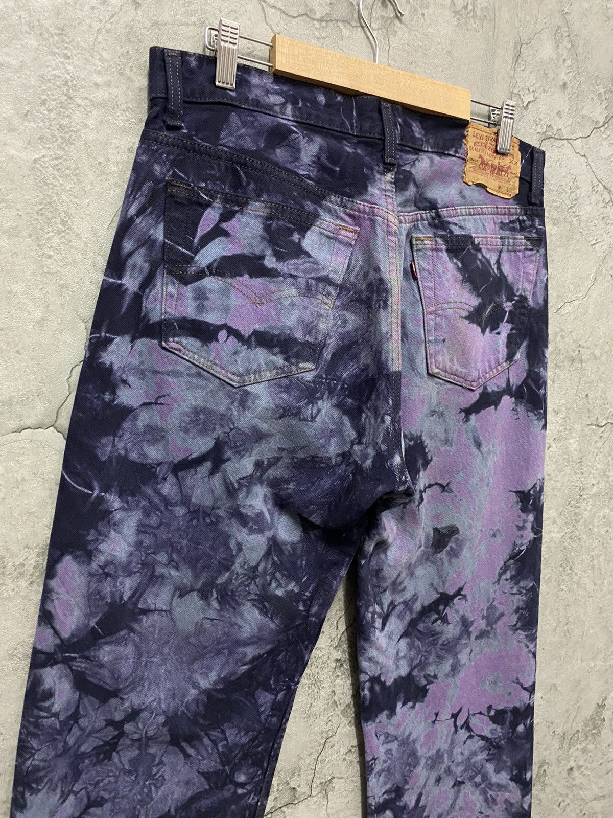 Levi's Vintage Levis 501 532 Button Psychedelic Tie Dye Denim Size US 32 / EU 48 - 13 Thumbnail