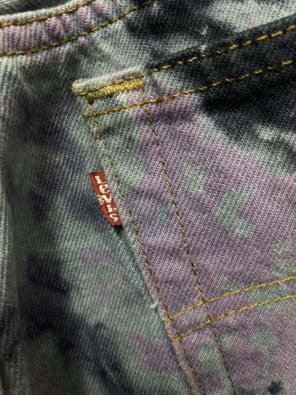 Levi's Vintage Levis 501 532 Button Psychedelic Tie Dye Denim Size US 32 / EU 48 - 16 Thumbnail
