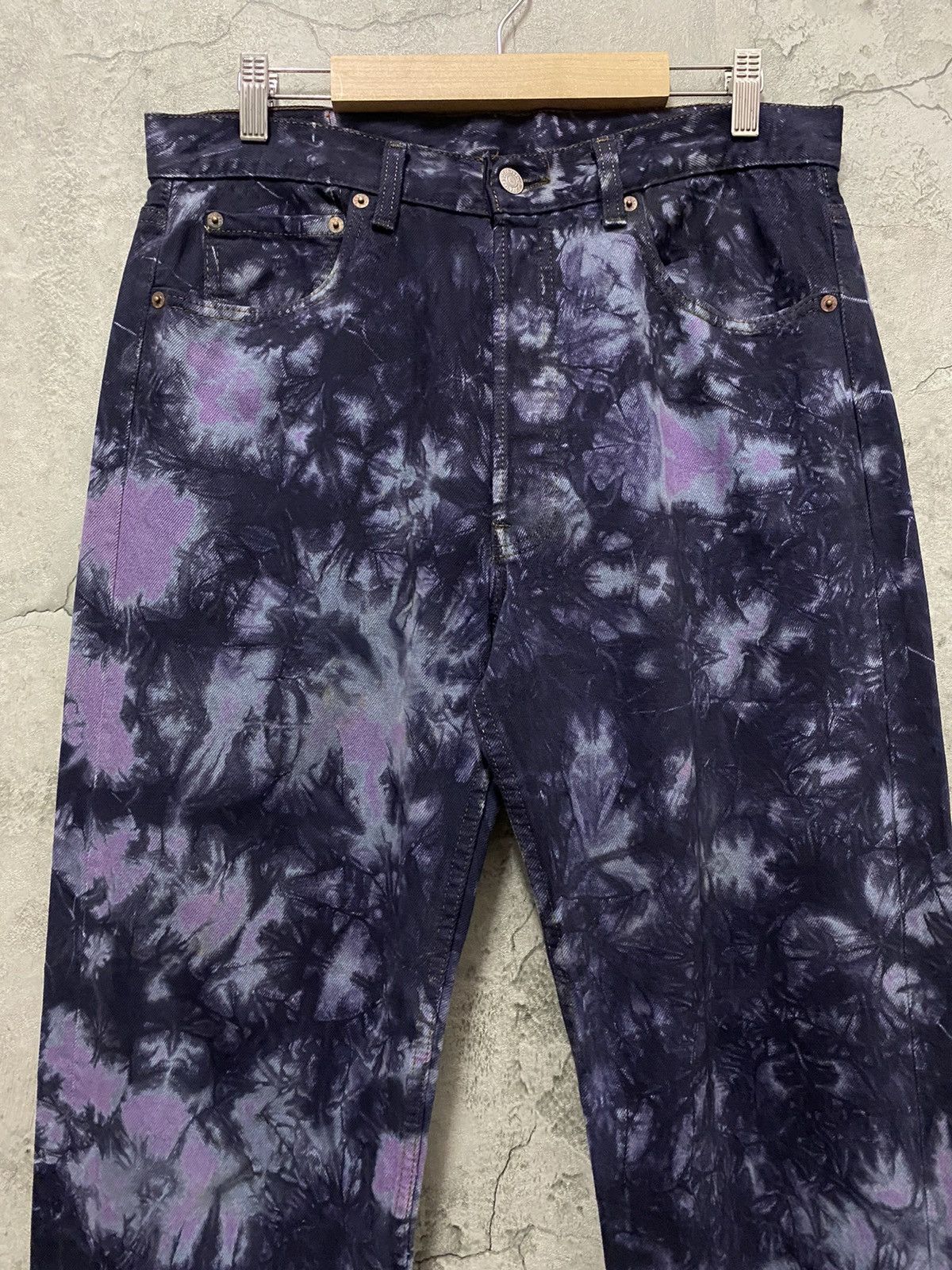 Levi's Vintage Levis 501 532 Button Psychedelic Tie Dye Denim Size US 32 / EU 48 - 5 Thumbnail