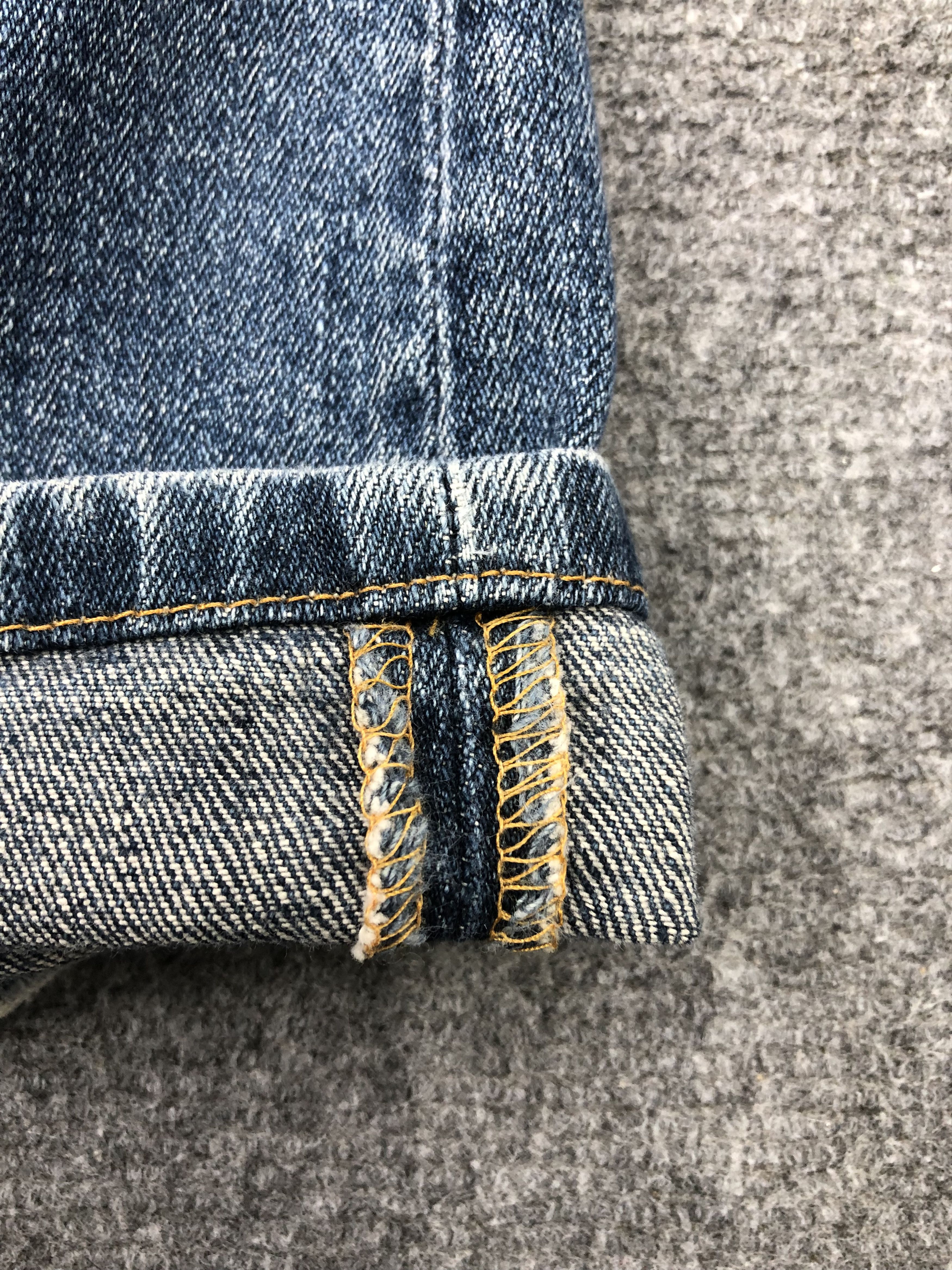 Levi's Vintage Levis 515 Flared Bootcut Denim DP1332 Size US 35 - 8 Thumbnail