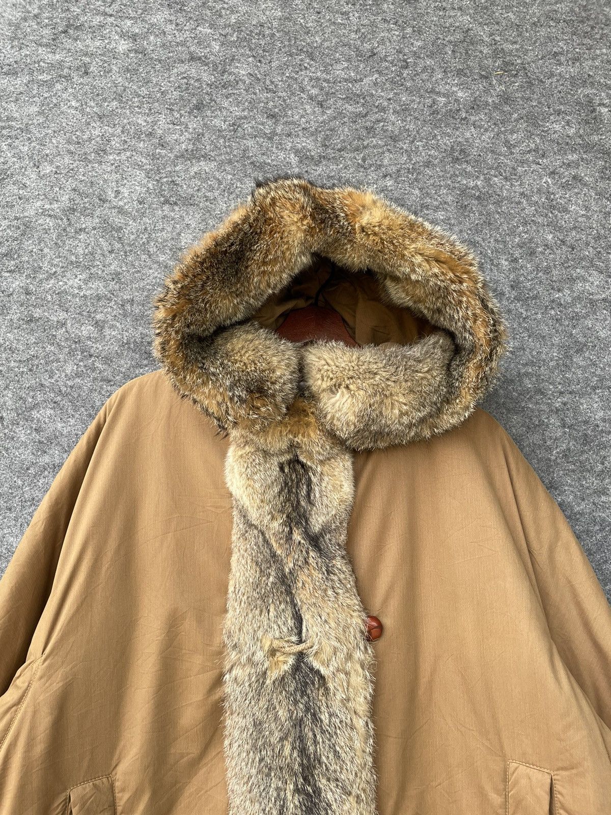 Henry Cotton's VINTAGE HENRY COTTONS FUR LONG JACKET Size US L / EU 52-54 / 3 - 2 Thumbnail