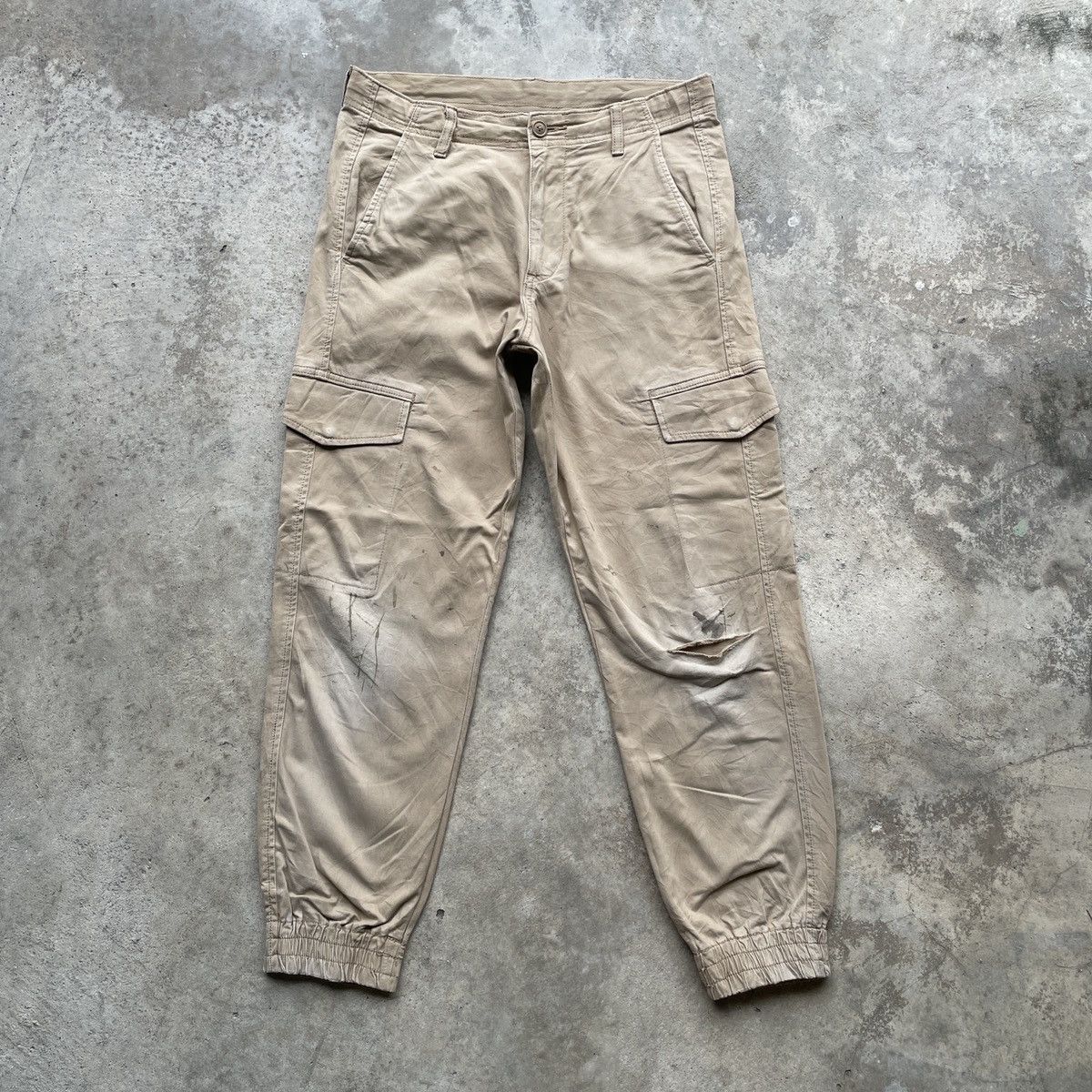 image of Vintage Japanese Dirty Multipocket Tactical Cargo Pants in Khaki, Men's (Size 31)