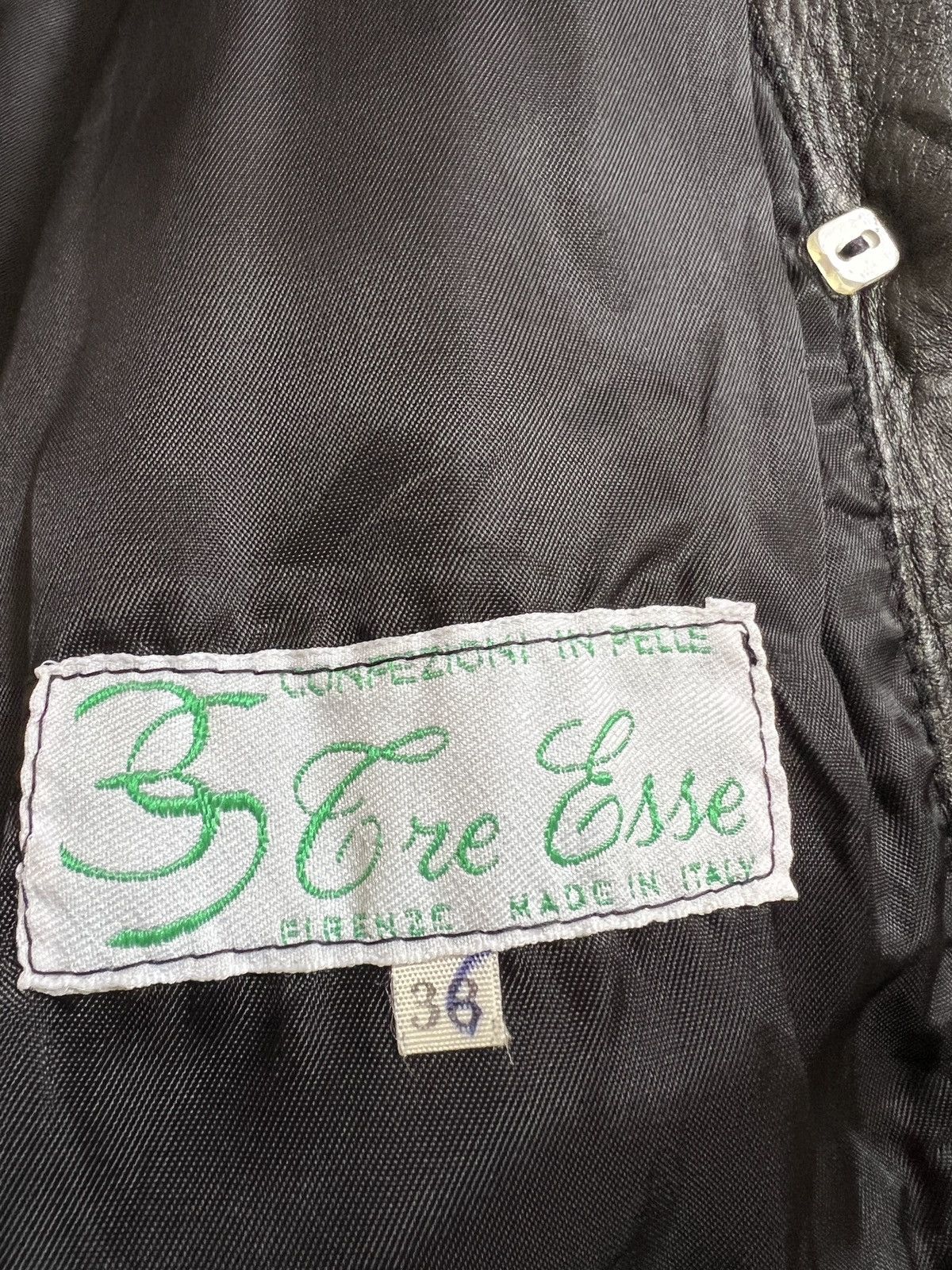 Japanese Brand × Vintage Vintage🏴‍☠️ Japanese Fully Leather Jacket Flower Embroidery Size US XL / EU 56 / 4 - 17 Thumbnail