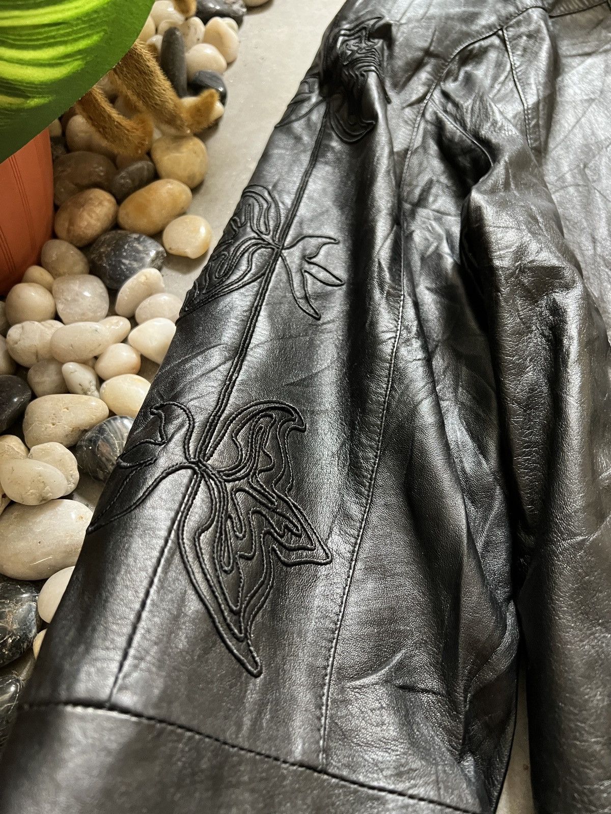 Japanese Brand × Vintage Vintage🏴‍☠️ Japanese Fully Leather Jacket Flower Embroidery Size US XL / EU 56 / 4 - 13 Thumbnail