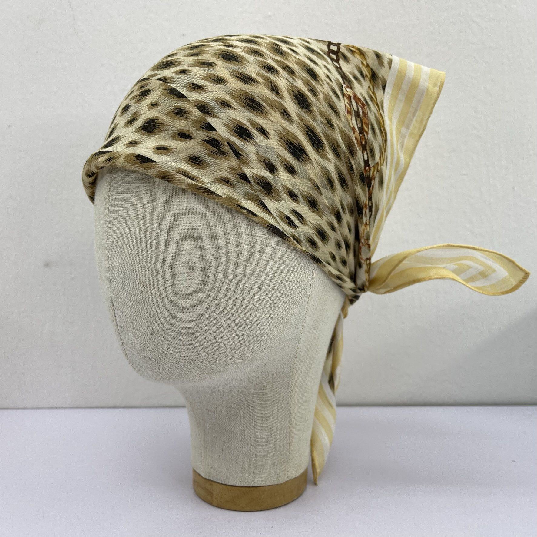 MCM MCM Headscarf/Handkerchief/Neckerchief-4097 Size ONE SIZE - 1 Thumbnail