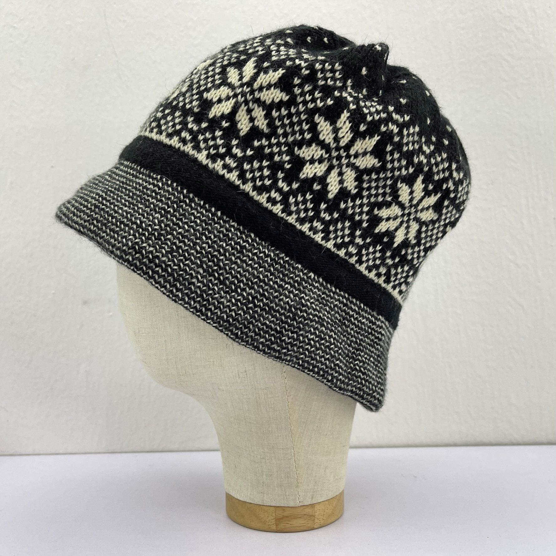 Bella Sportif Nice Design Bucket Hats-BH4162