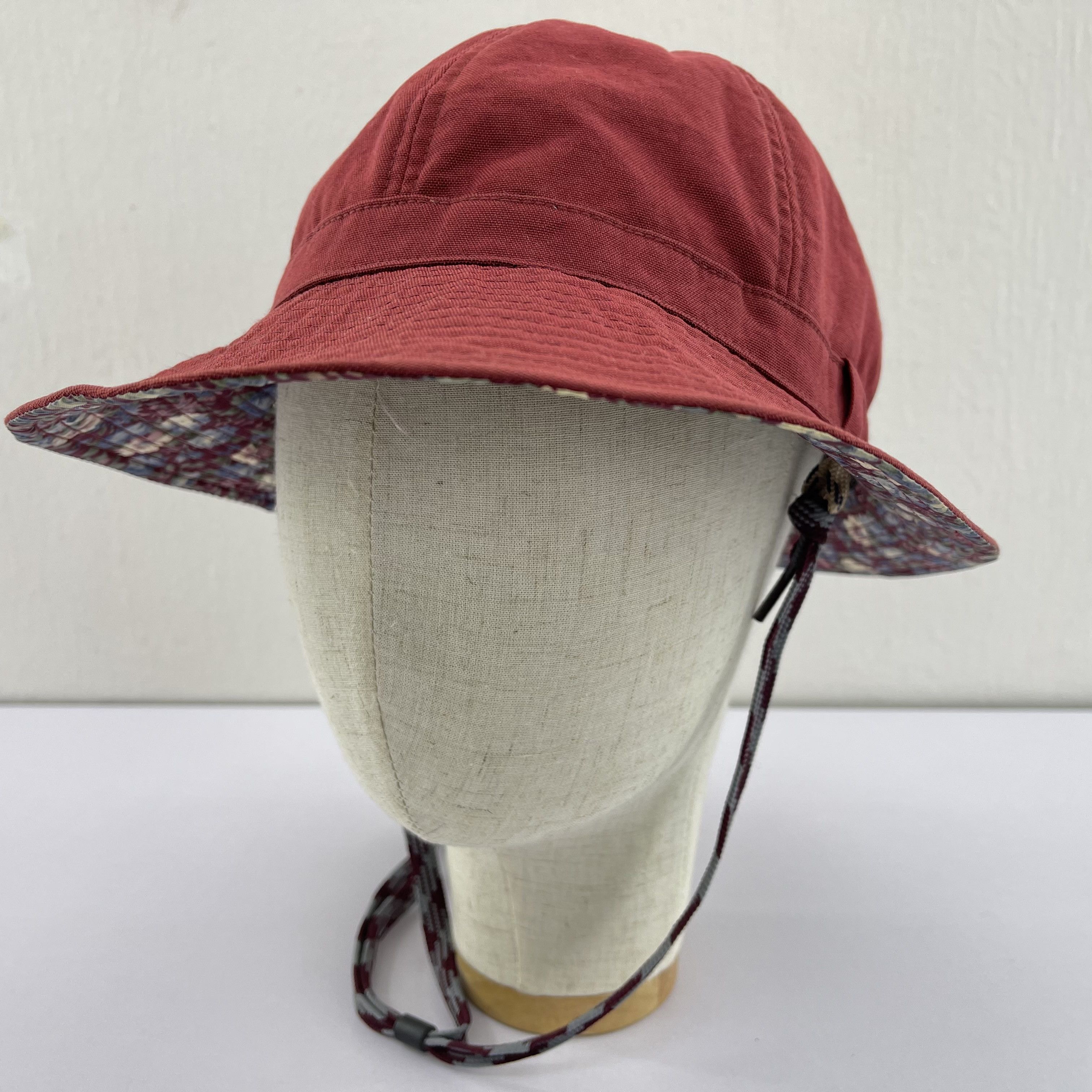Vintage Magic Mountain Bucket Hats- BH1137 Size ONE SIZE - 2 Thumbnail