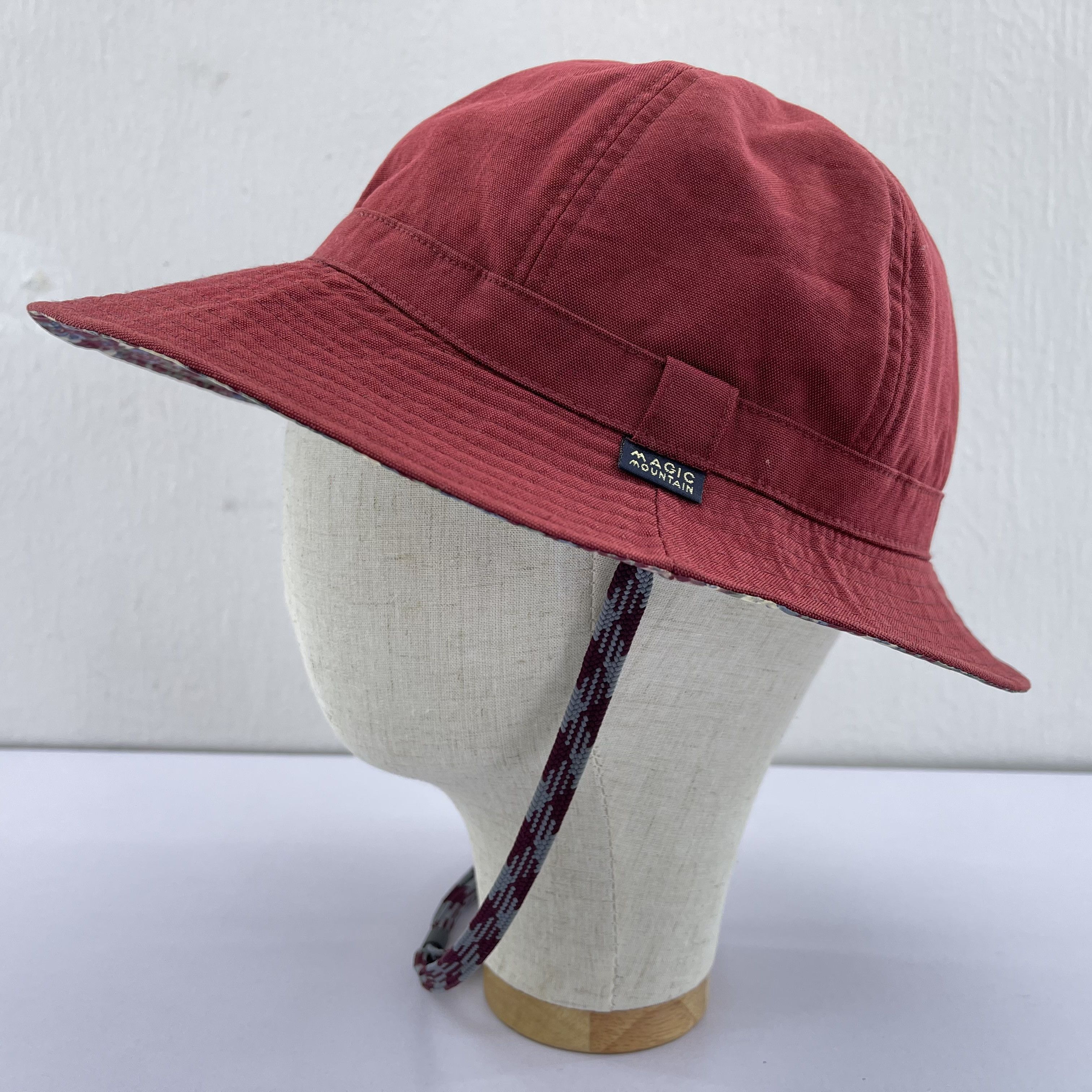 Vintage Magic Mountain Bucket Hats- BH1137 Size ONE SIZE - 1 Thumbnail