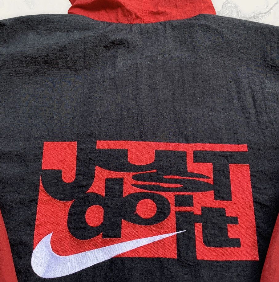 Nike × Vintage Vintage Nike Just Do It Nylon Windbreaker Jacket Size US L / EU 52-54 / 3 - 8 Thumbnail