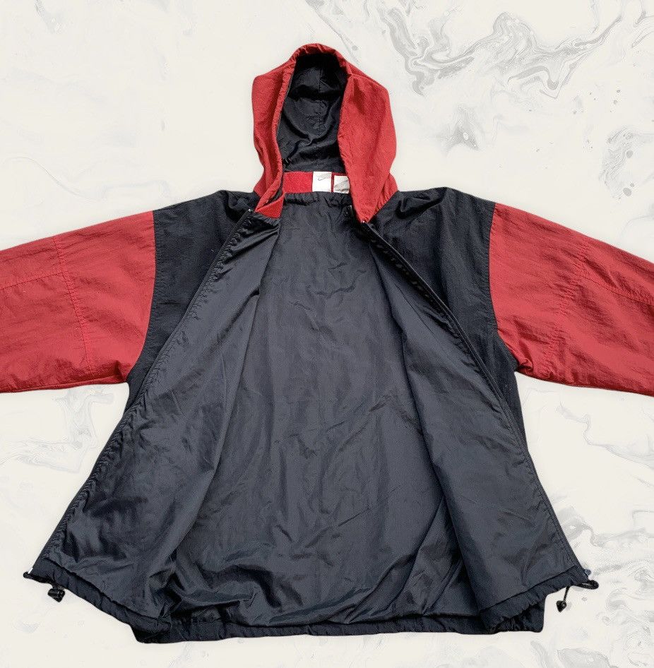 Nike × Vintage Vintage Nike Just Do It Nylon Windbreaker Jacket Size US L / EU 52-54 / 3 - 3 Thumbnail