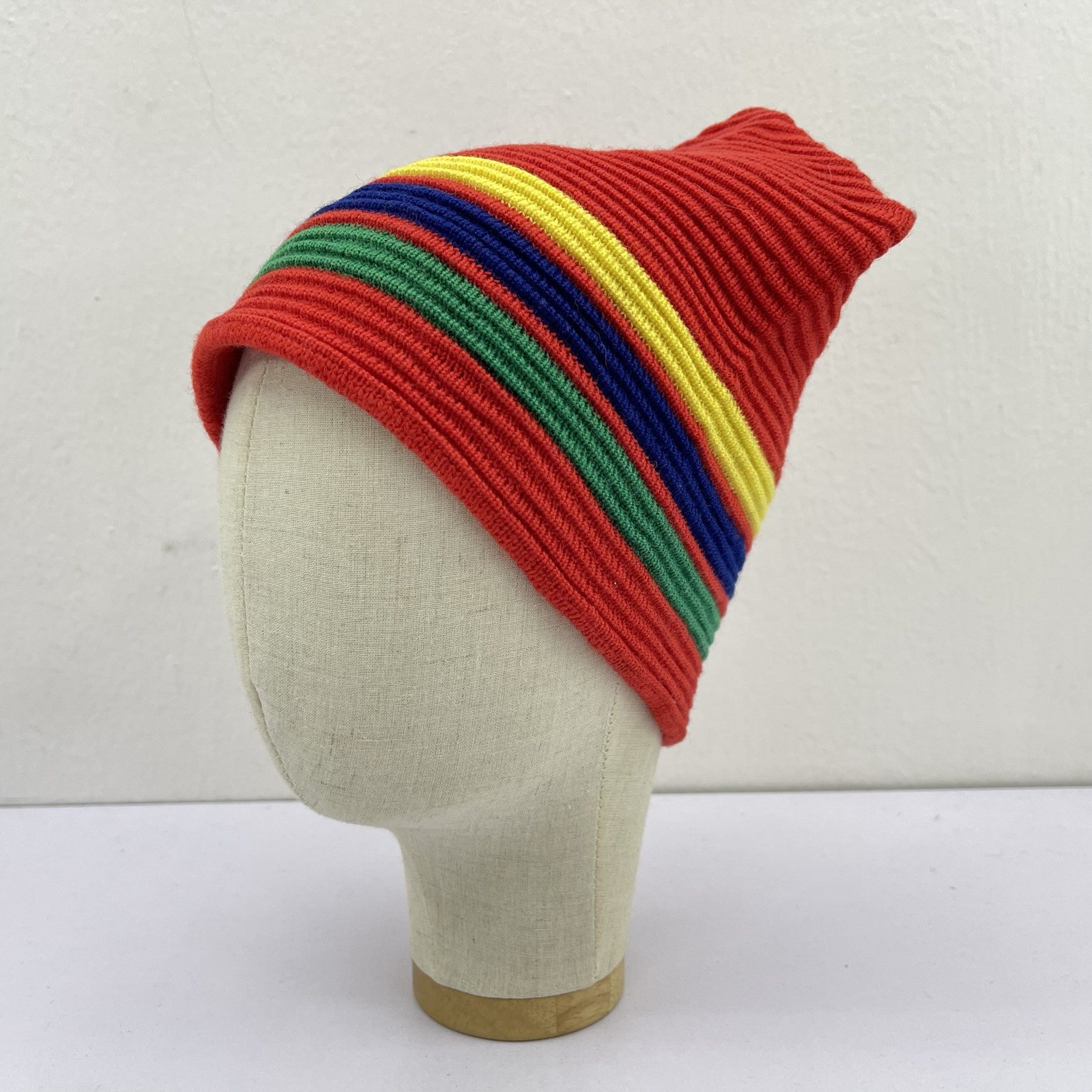 Vintage Vintage Knitted Nice Design Beanie Hats-BH4176 Size ONE SIZE - 1 Thumbnail