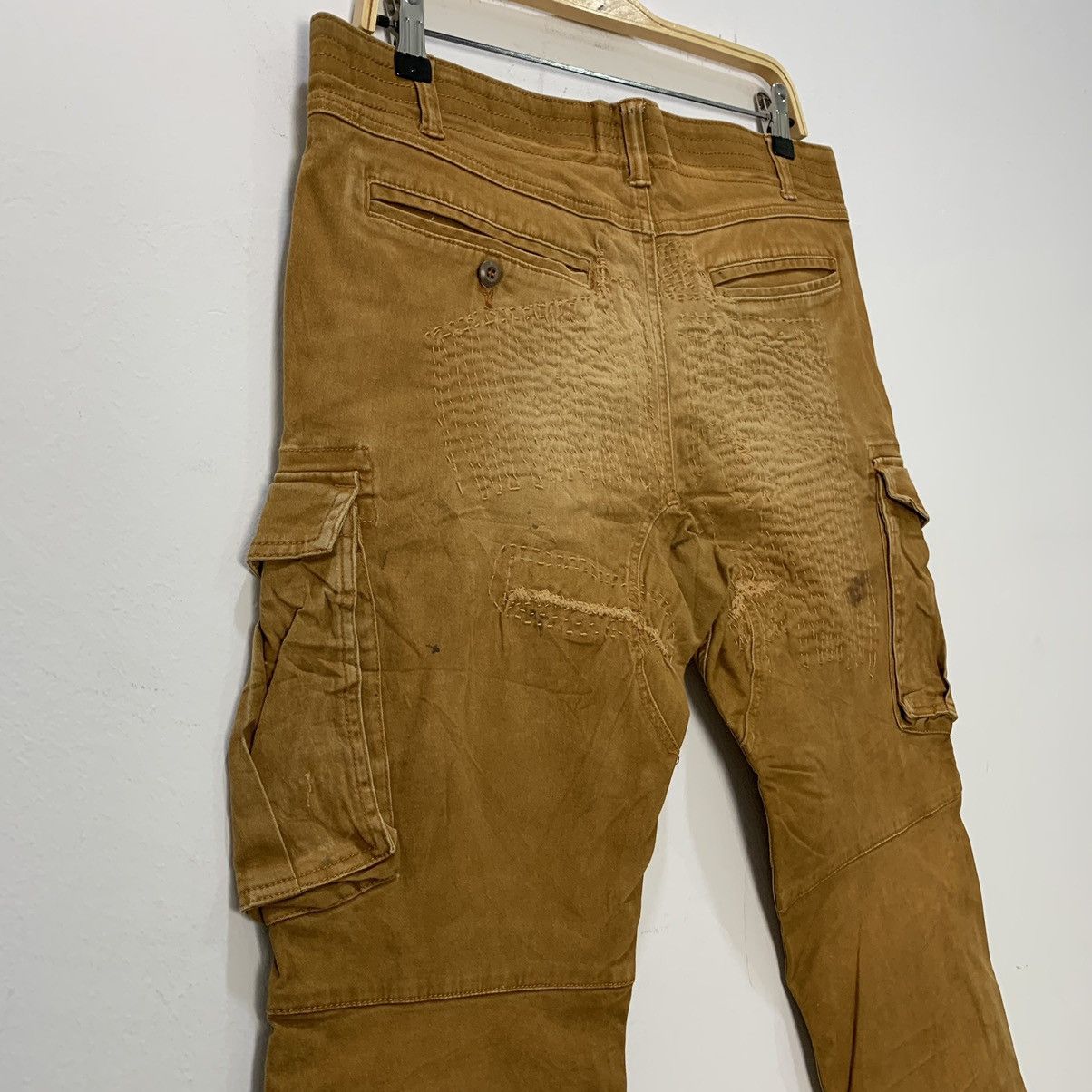 Japanese Brand × Seditionaries GERIDE RECONSTRUCTED SASHIKO BORO PATCHWORK KHAKI CARGOPANT Size US 35 - 16 Thumbnail