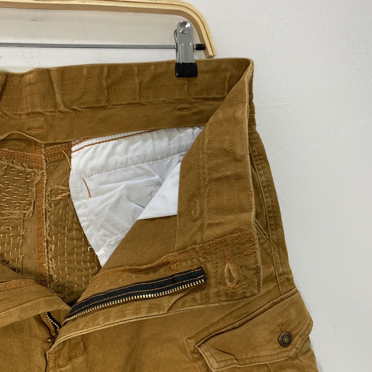 Japanese Brand × Seditionaries GERIDE RECONSTRUCTED SASHIKO BORO PATCHWORK KHAKI CARGOPANT Size US 35 - 22 Thumbnail