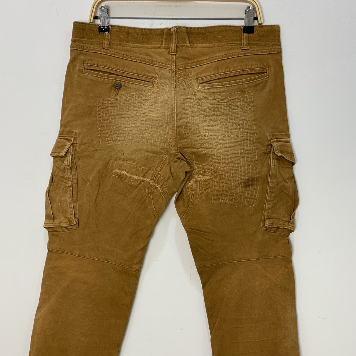 Japanese Brand × Seditionaries GERIDE RECONSTRUCTED SASHIKO BORO PATCHWORK KHAKI CARGOPANT Size US 35 - 14 Thumbnail
