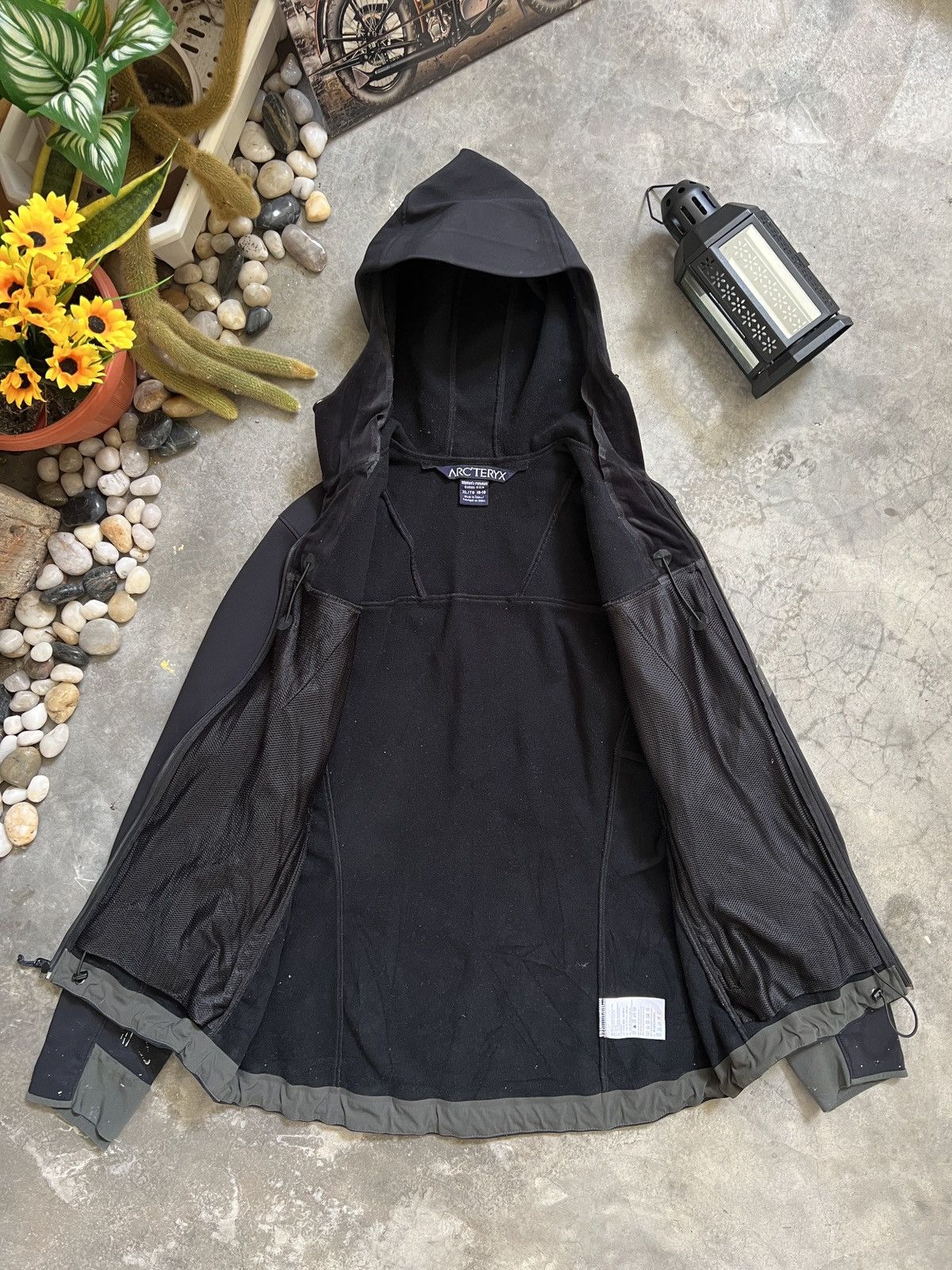 Arc'teryx Steals 🏴‍☠️ Arc'Teryx Soft Shell Cap Hoodie Black Jacket Size XL / US 12-14 / IT 48-50 - 14 Thumbnail