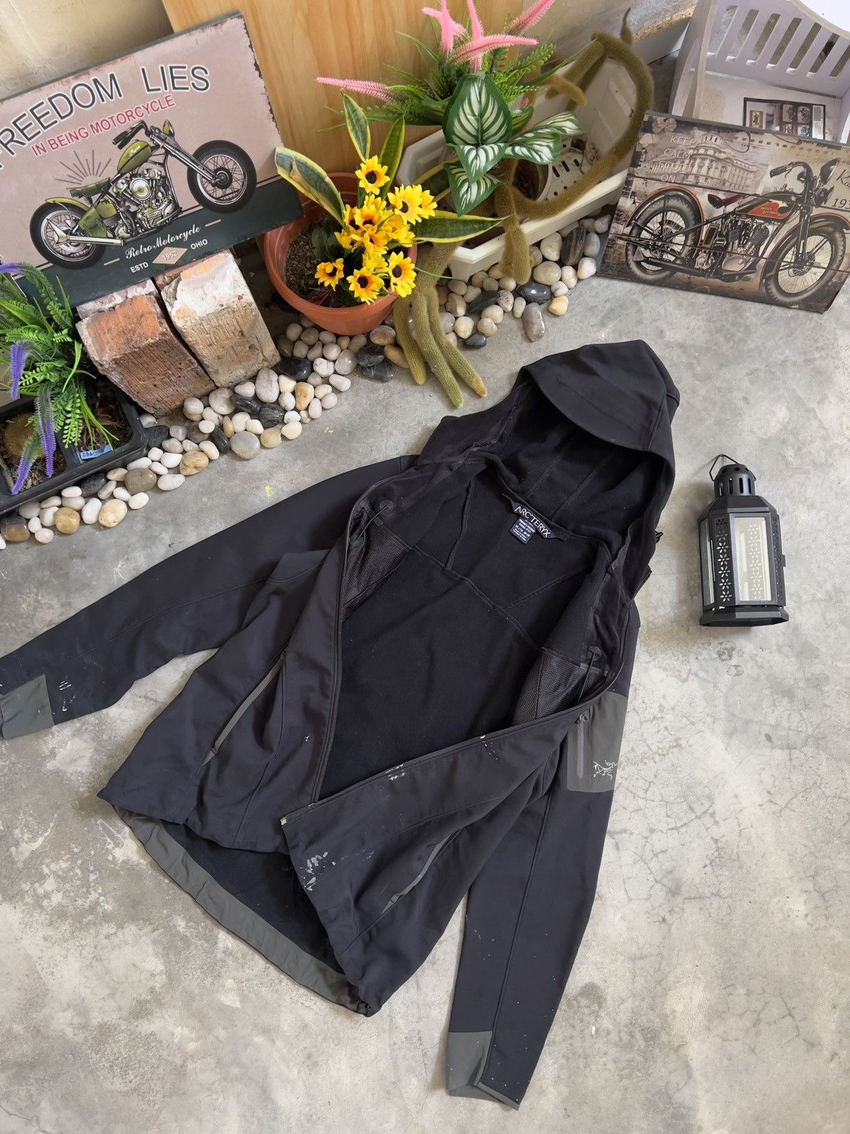 Arc'teryx Steals 🏴‍☠️ Arc'Teryx Soft Shell Cap Hoodie Black Jacket Size XL / US 12-14 / IT 48-50 - 7 Thumbnail