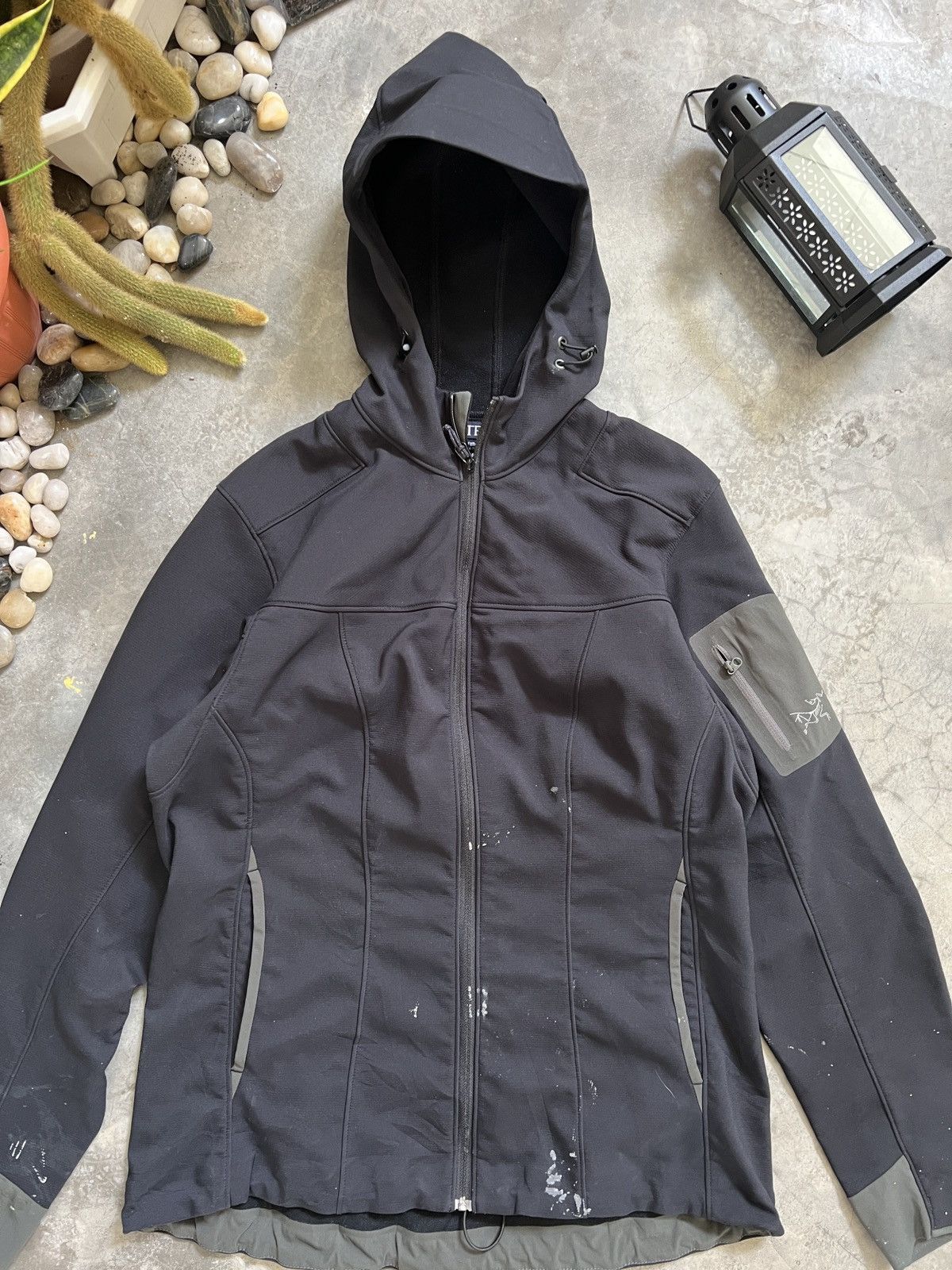 Arc'teryx Steals 🏴‍☠️ Arc'Teryx Soft Shell Cap Hoodie Black Jacket Size XL / US 12-14 / IT 48-50 - 4 Thumbnail