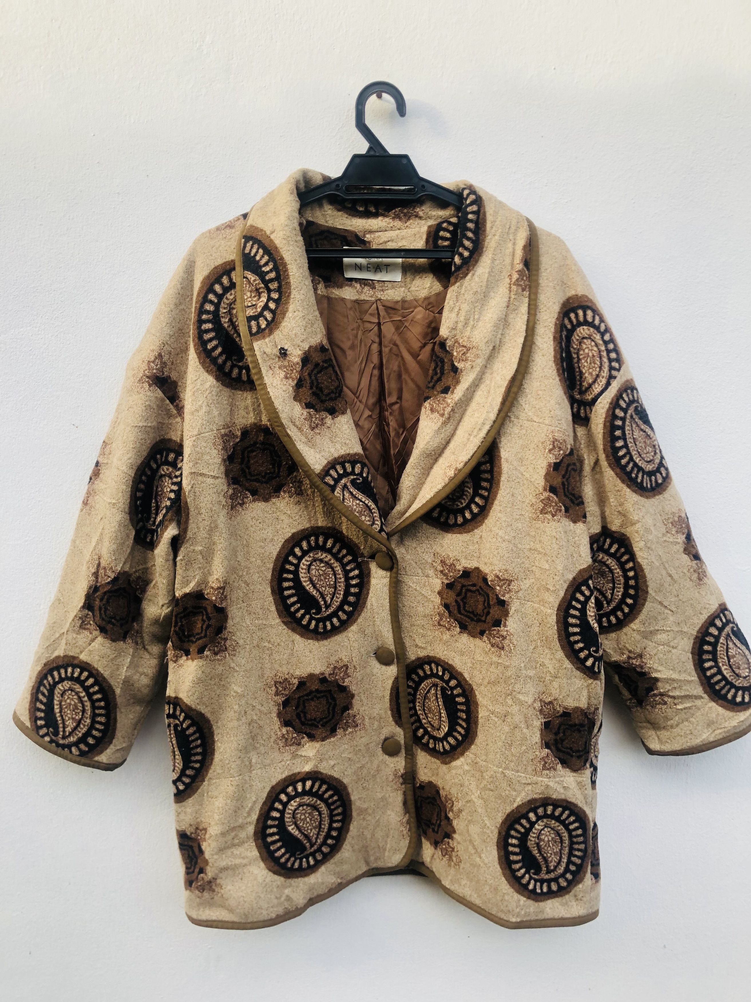 Japanese Brand × Vintage Vintage Regina N.E.A.T Designer Fashion Style Jacket Size US L / EU 52-54 / 3 - 1 Thumbnail
