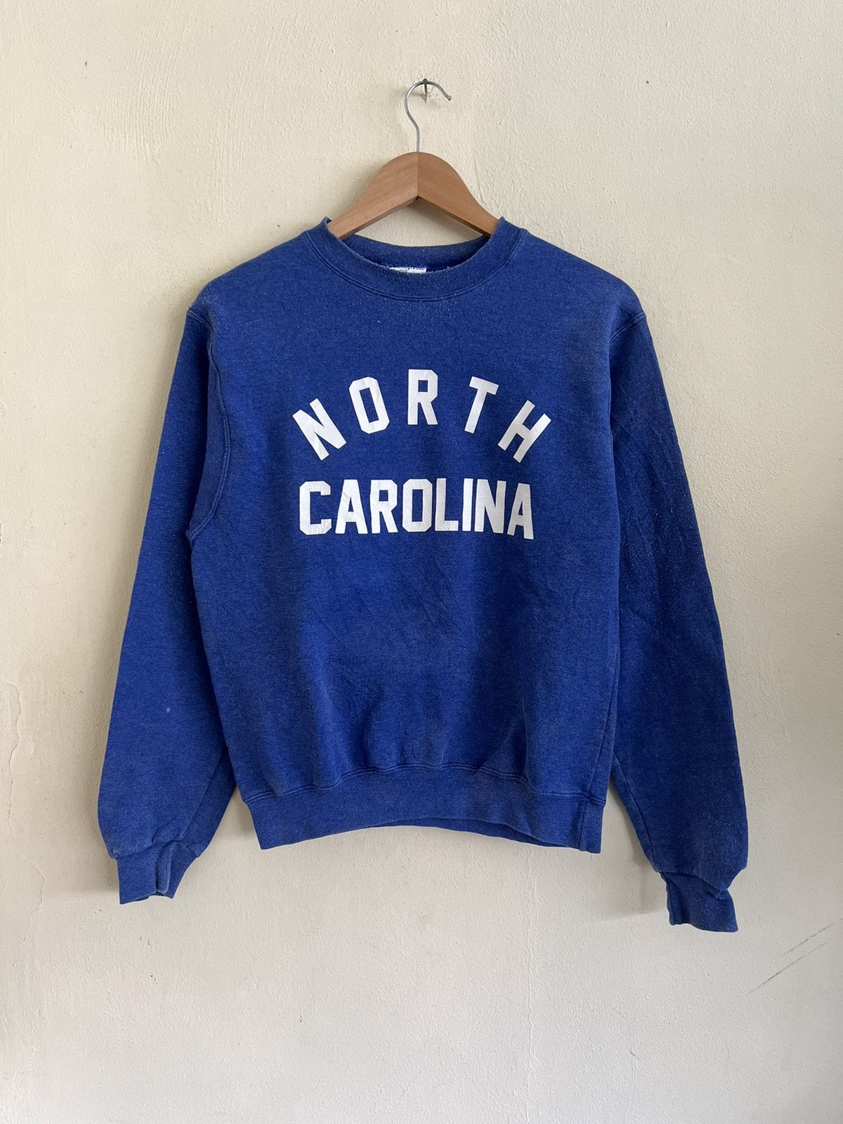 Champion × Vintage Vintage Champion North Carolina PullOver Sweatshirt Size US S / EU 44-46 / 1 - 1 Thumbnail
