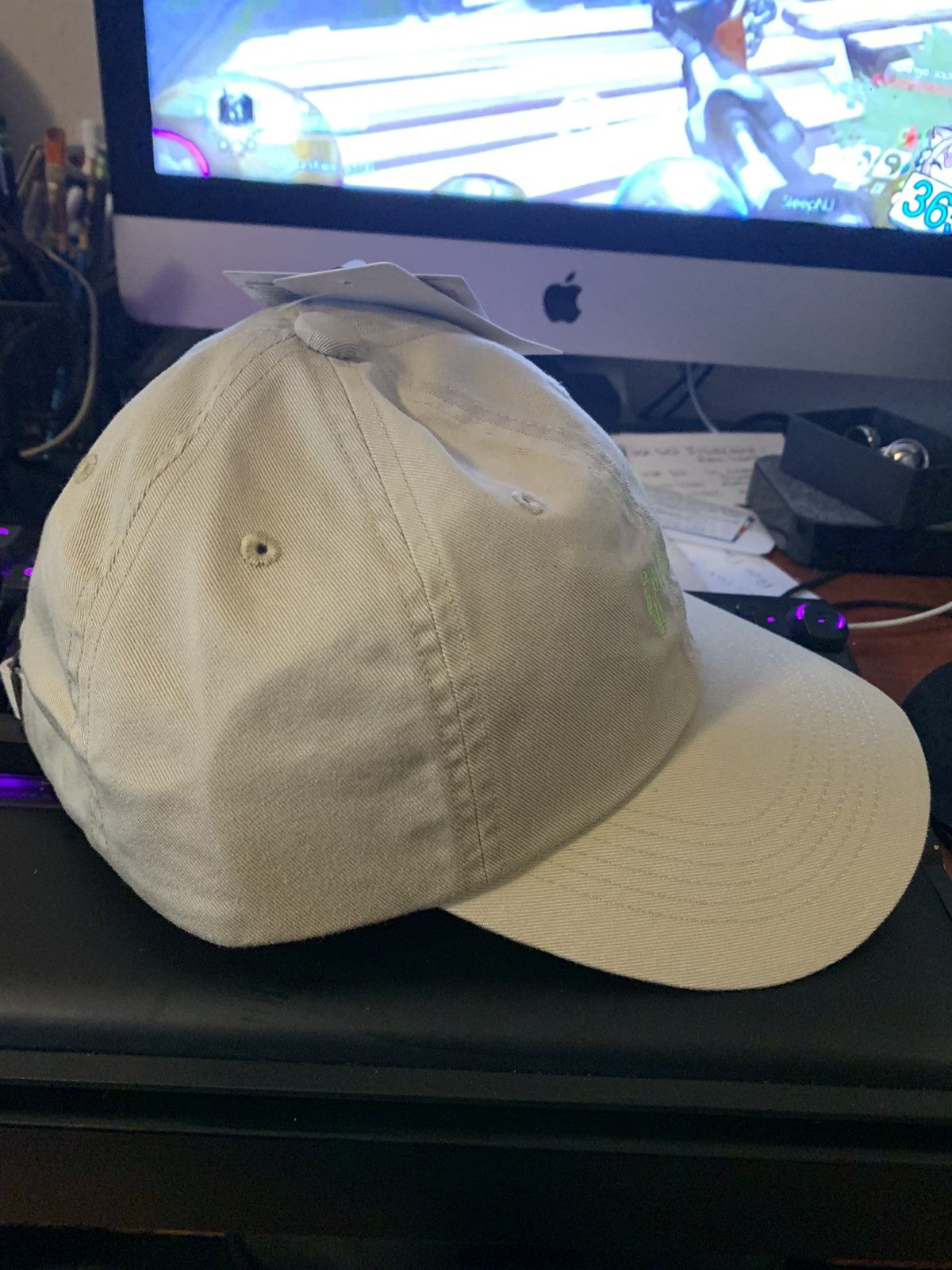Billie Eilish Billie Eilish Taksahi Murakami Uniqlo Hat Size ONE SIZE - 3 Thumbnail