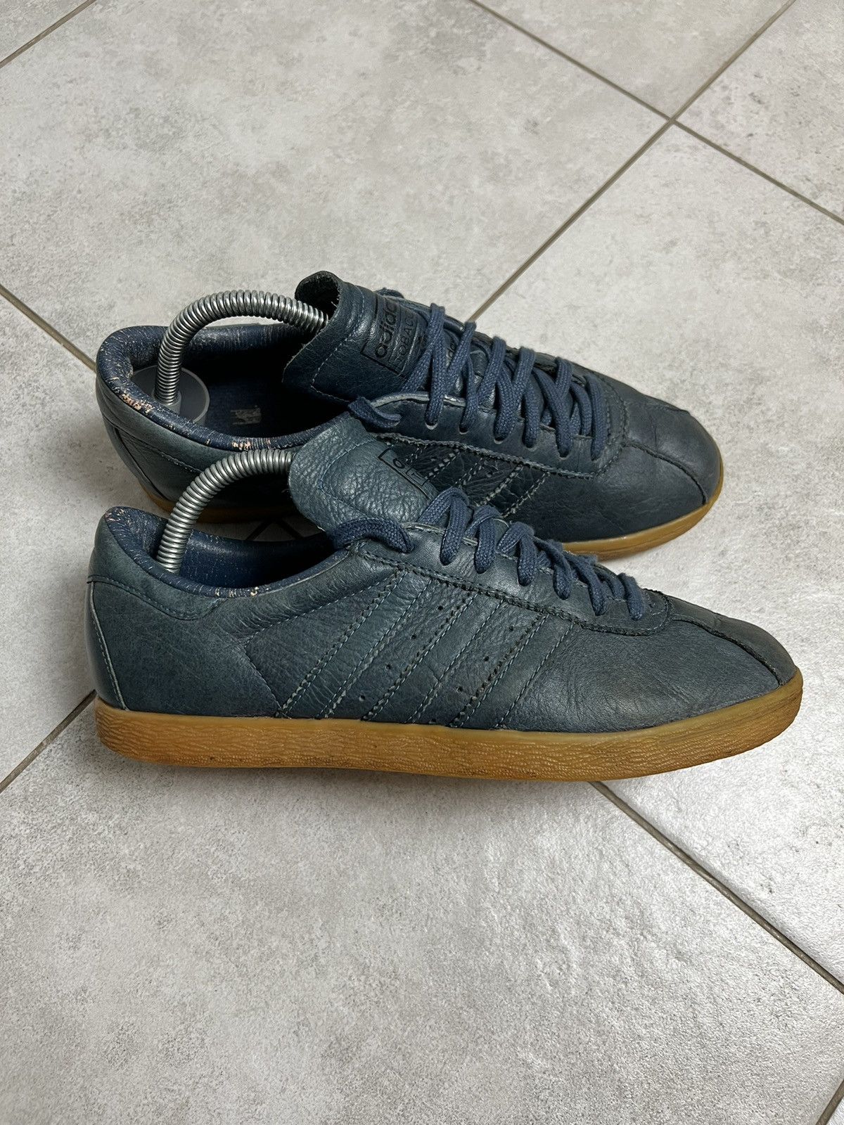 Vintage 2002 Adidas Tobacco Low Gum Sneakers Streetwear Hype
