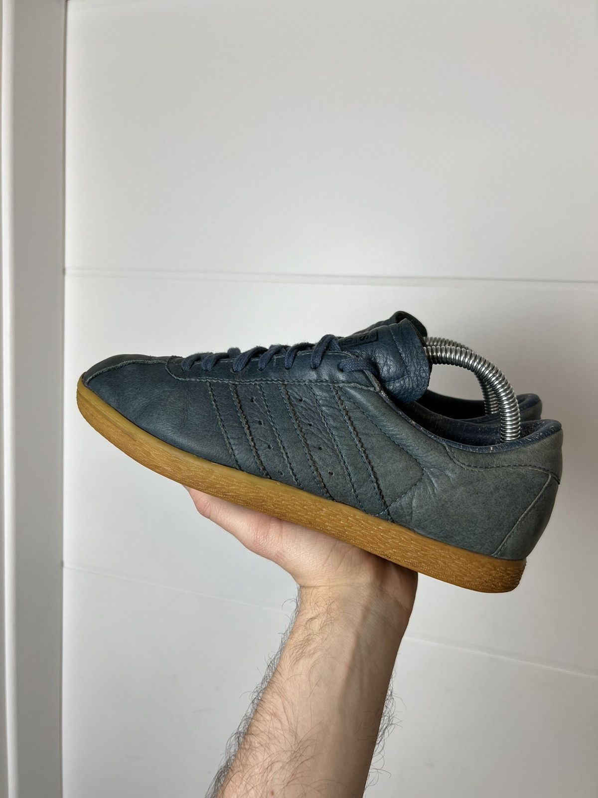 Adidas Vintage 2002 Adidas Tobacco Low Gum Sneakers Streetwear Hype Size US 7.5 / EU 40-41 - 11 Thumbnail