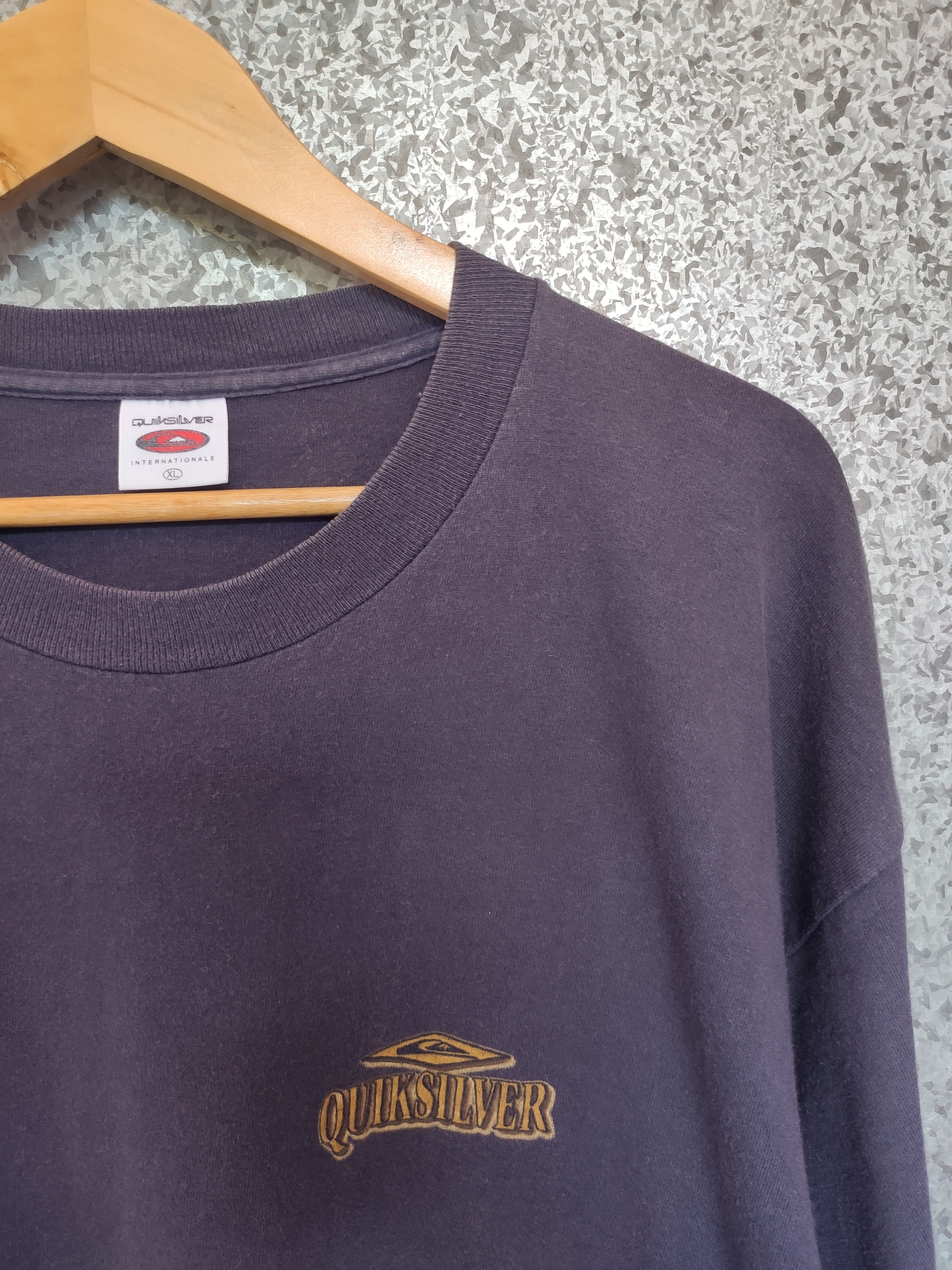 Quicksilver 🔥 Vintage 90s Vintage Quicksilver t shirt big logo surfing Size US XL / EU 56 / 4 - 3 Thumbnail