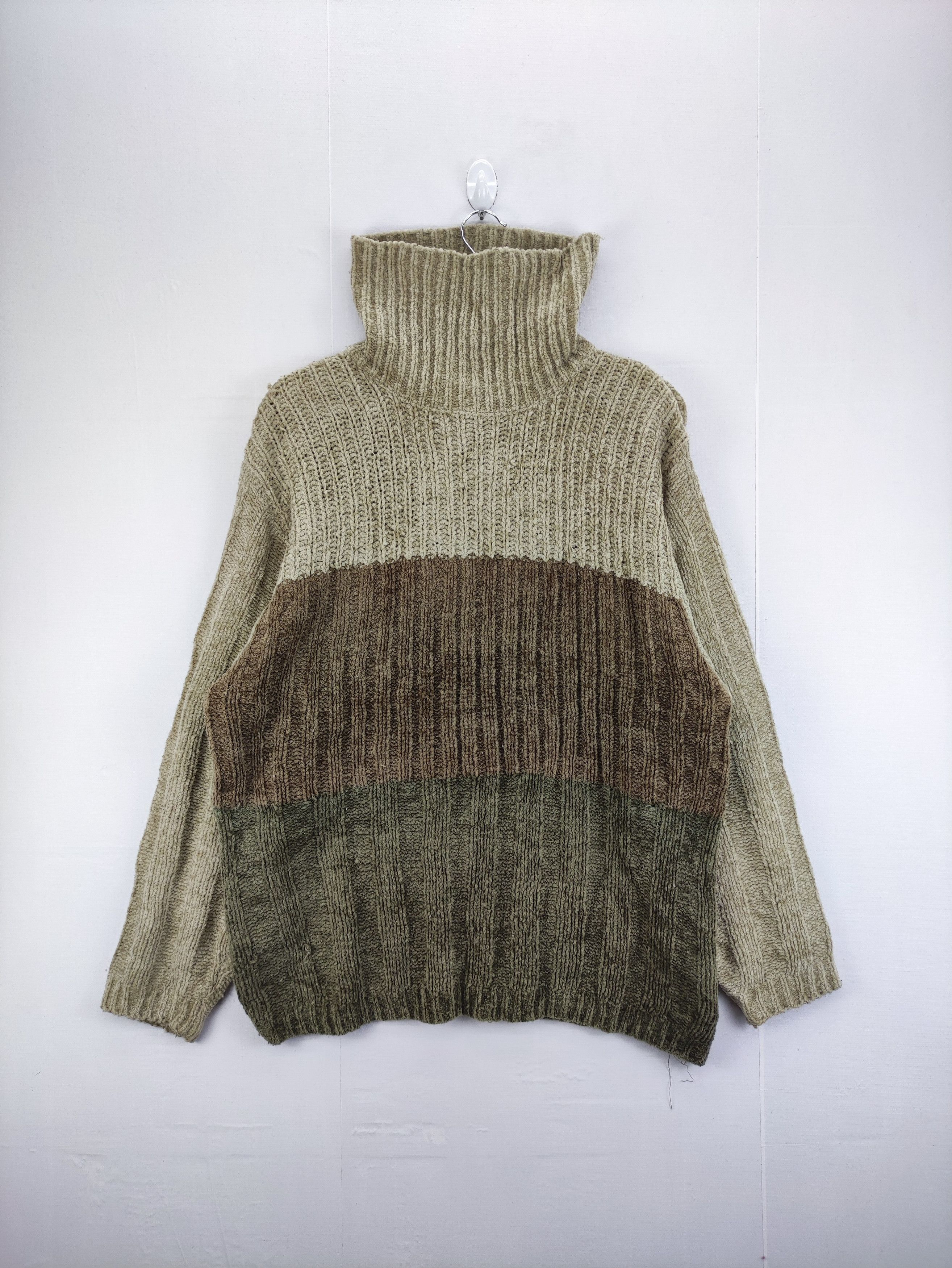 Aran Isles Knitwear Vintage knit Sweater Turtle Neck Haag Gents Size US L / EU 52-54 / 3 - 1 Thumbnail