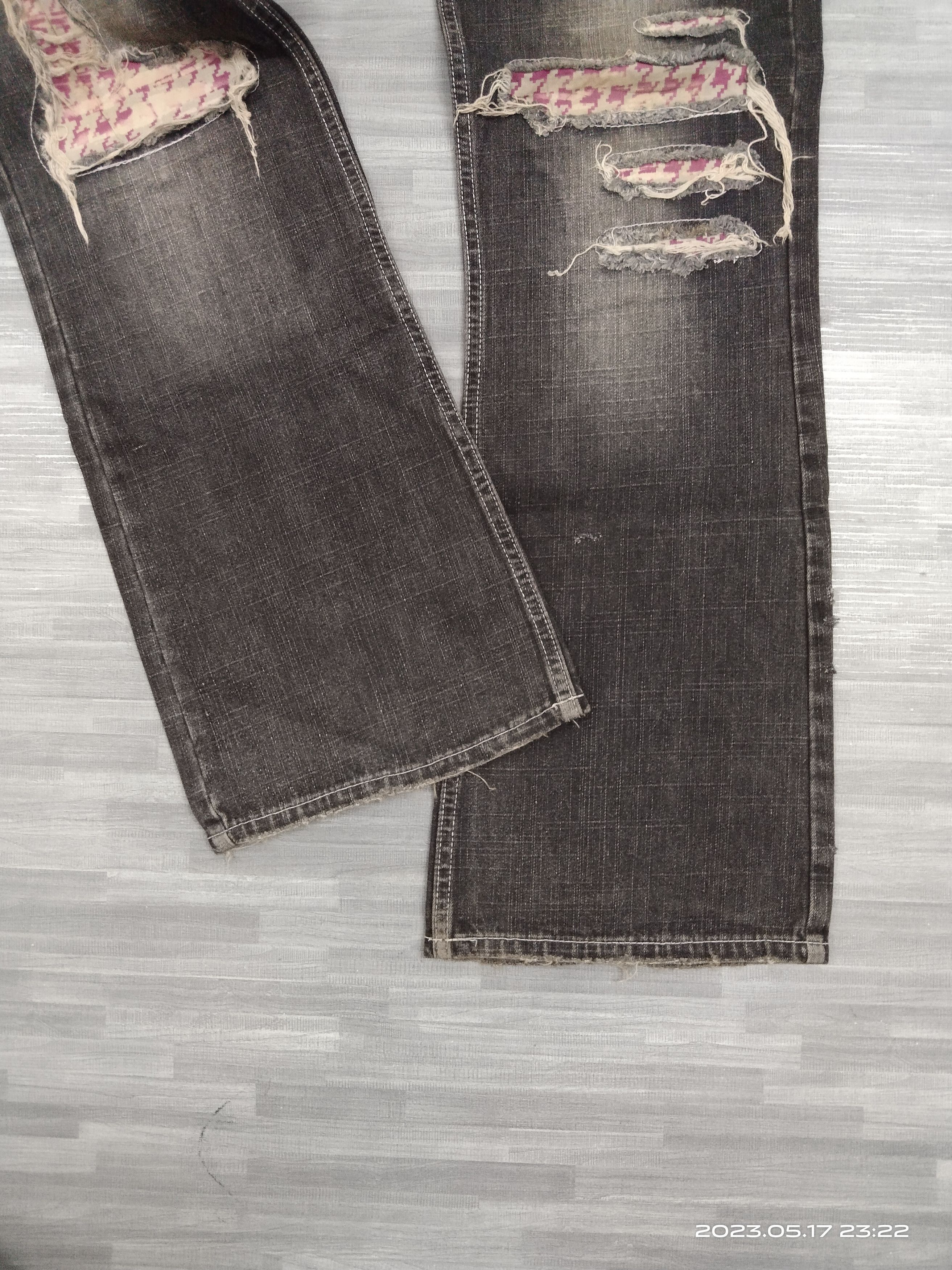 Japanese Brand FLARE SICK RIPED FREEBEAT DIAG DENIM PANTS Size US 31 - 8 Thumbnail