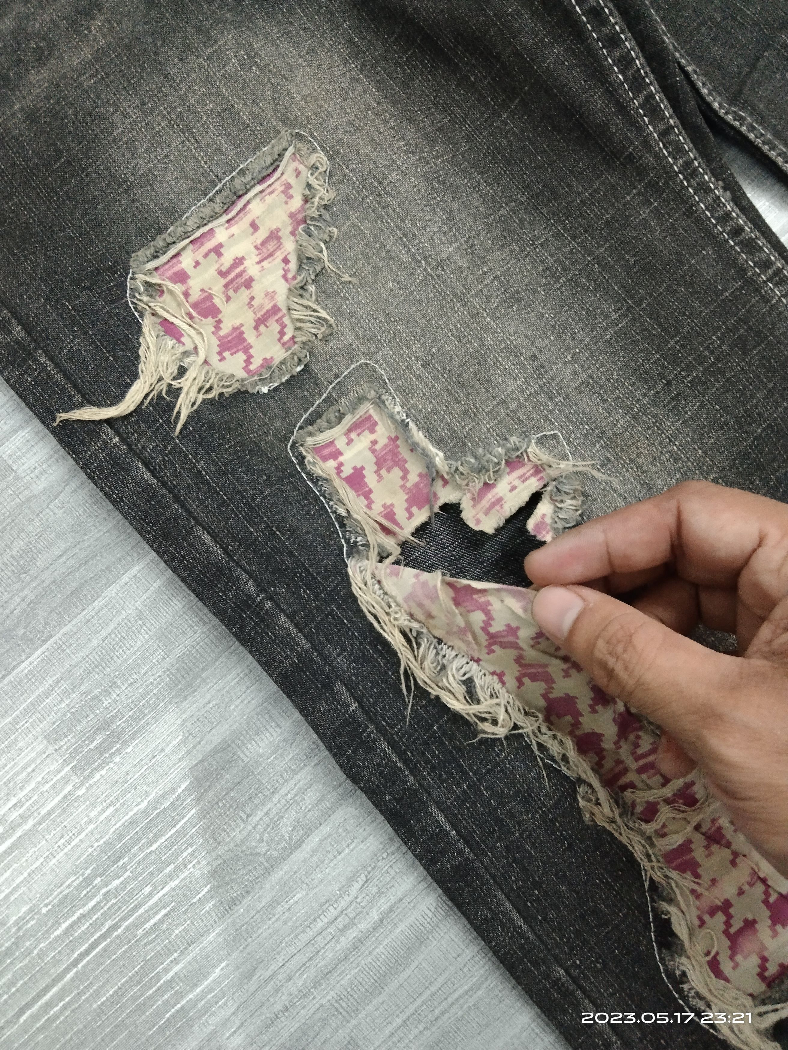 Japanese Brand FLARE SICK RIPED FREEBEAT DIAG DENIM PANTS Size US 31 - 7 Thumbnail