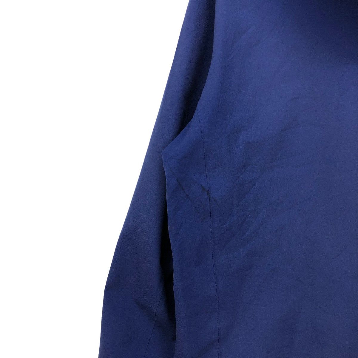 Uniqlo Uniqlo black hoodie windbreaker jacket goretex Size US L / EU 52-54 / 3 - 5 Thumbnail