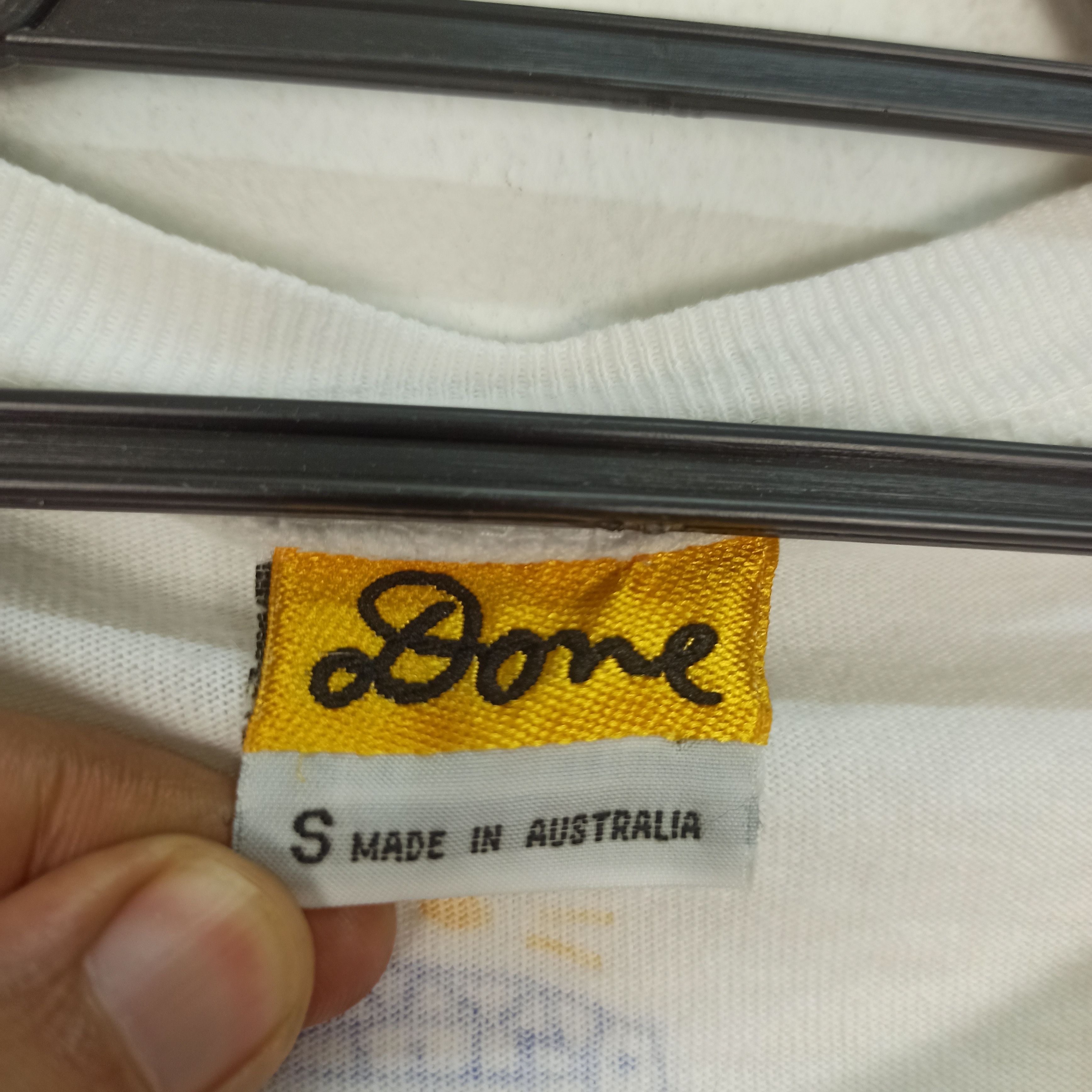 Vintage 🔥STEALS🔥 VINTAGE KEN DOME SYDNEY AUSTRALIA TSHIRT Size US S / EU 44-46 / 1 - 10 Thumbnail