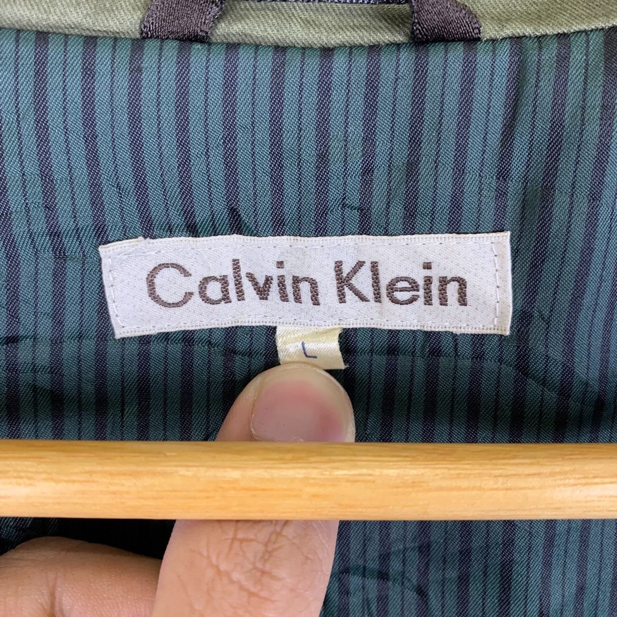 Calvin Klein × Vintage CALVIN KLEIN Casualwear Fashion Design Zipper Bomber Jacket Size US L / EU 52-54 / 3 - 6 Thumbnail