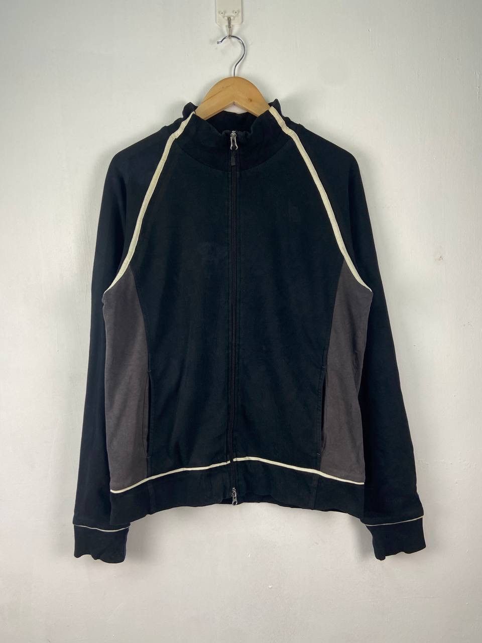 Emporio Armani Vintage Emporio Armani Tracktop Sweatshirt Zipper Sweater Size US M / EU 48-50 / 2 - 2 Thumbnail