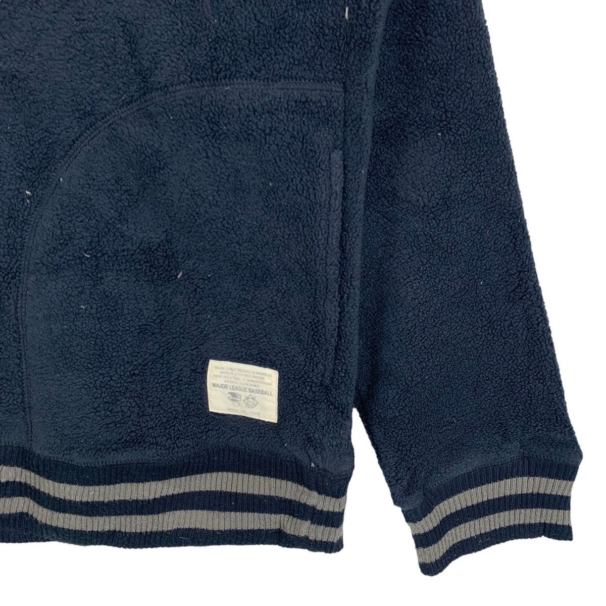MLB Vintage New York YANKEES MLB Sportswear Fleece Sweatshirt Size US M / EU 48-50 / 2 - 8 Thumbnail